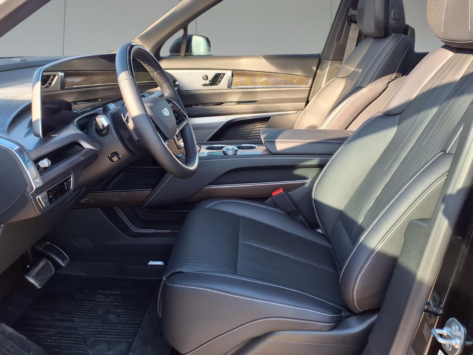 2026 Cadillac VISTIQ Luxury Black at Tom Peacock Cadillac