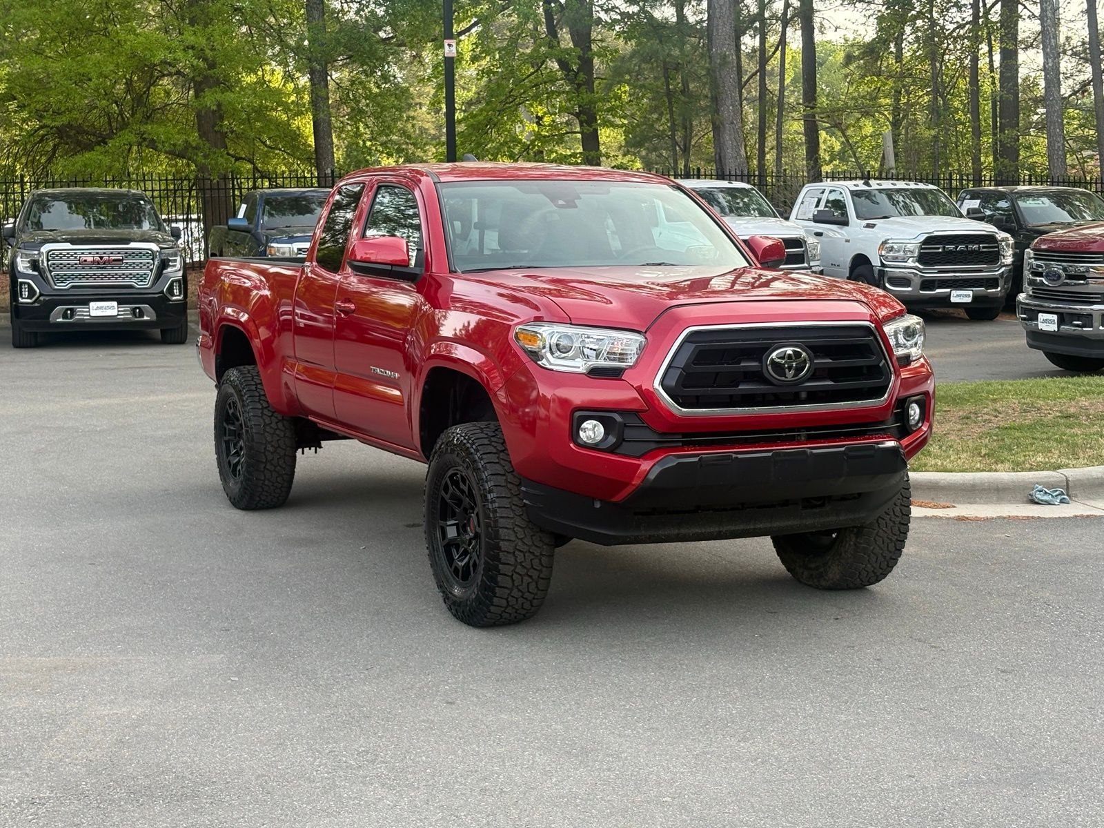 Barcelona Red Metallic 2023 Toyota Tacoma SR5 I4 Access Cab 4WD Pickup Truck Four-Wheel Drive 6-Speed Automatic