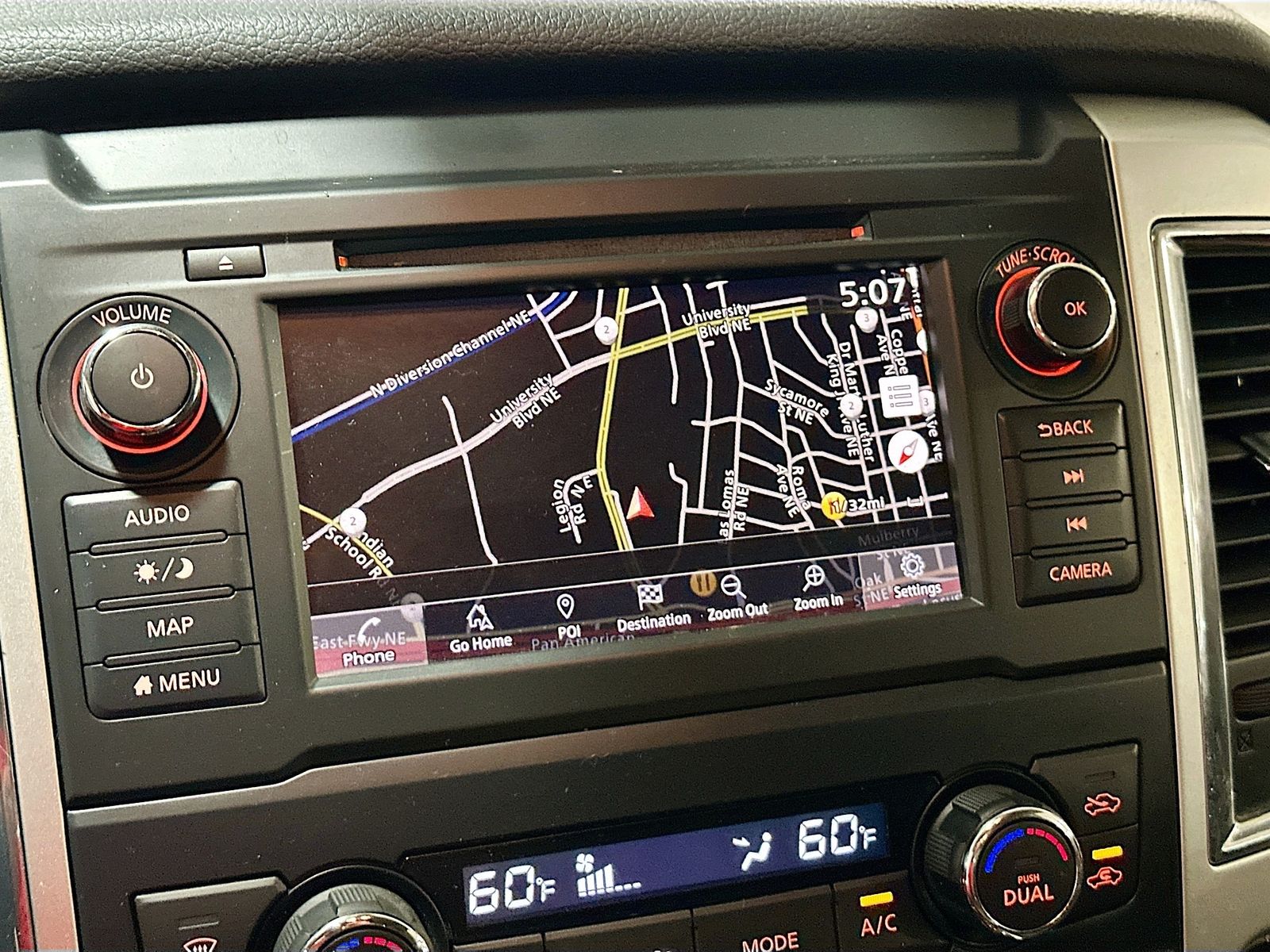 Used 2019 Silver Nissan PRO-4X image 13