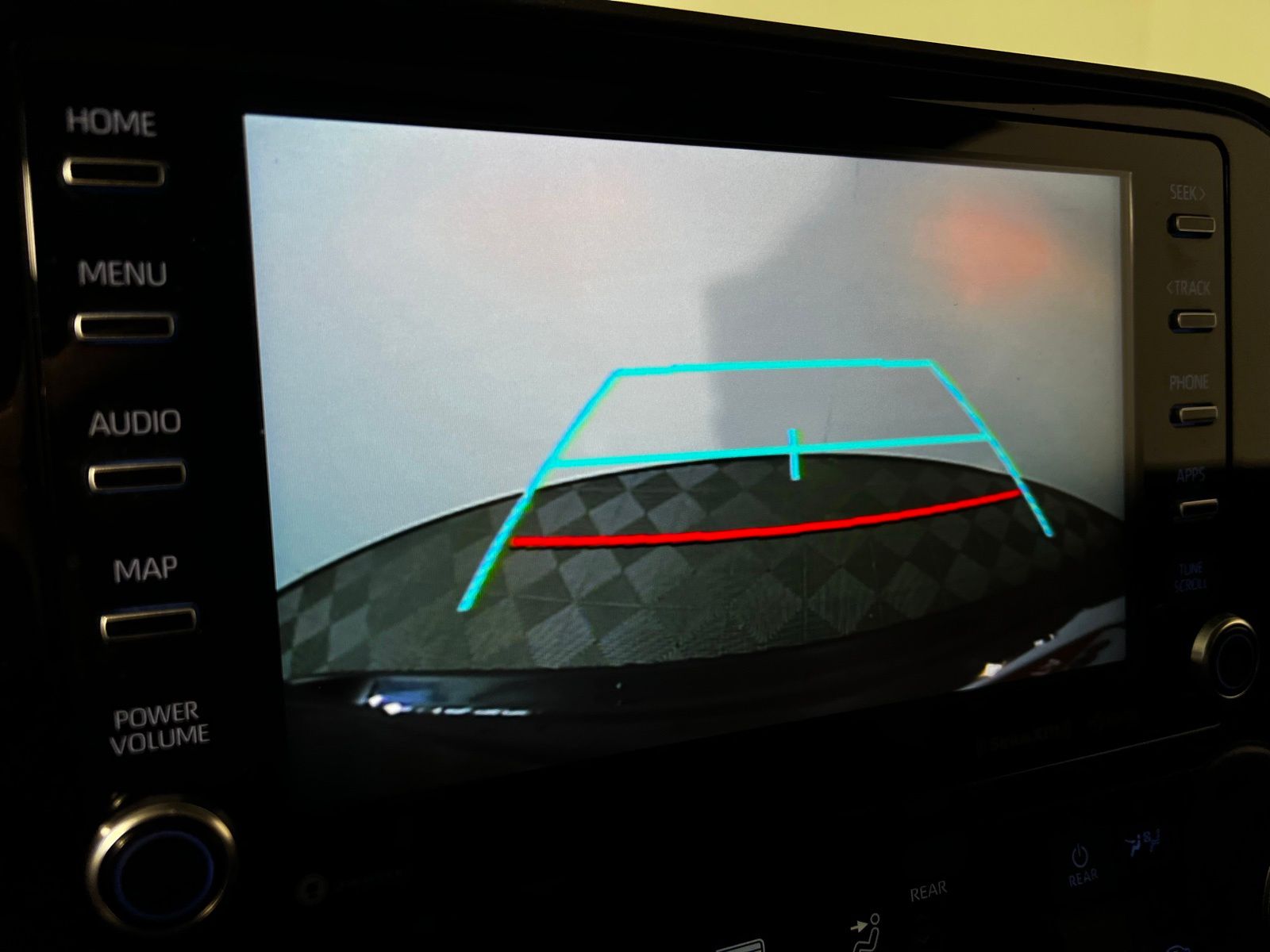 Thumbnail: 2022 Toyota Highlander - 19