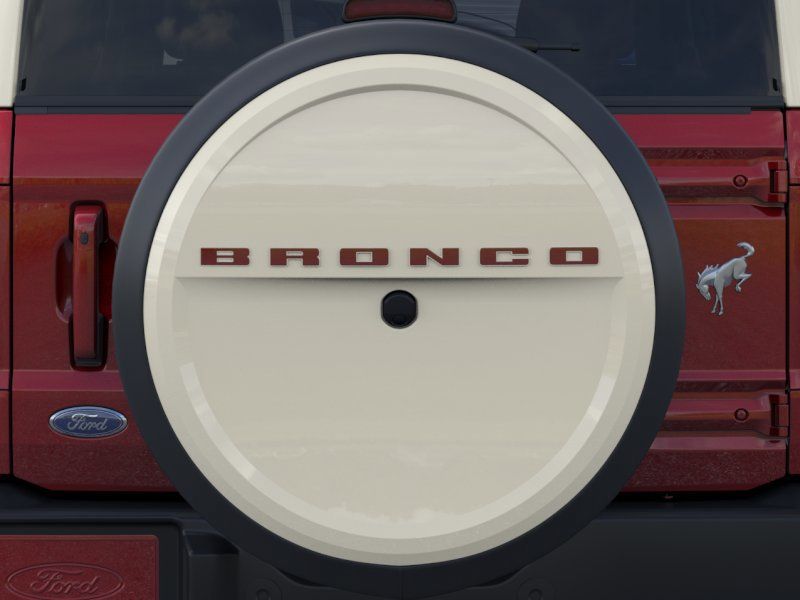 New 2026 Ruby Red Metallic Tinted Clearcoat Ford Outer Banks image 24