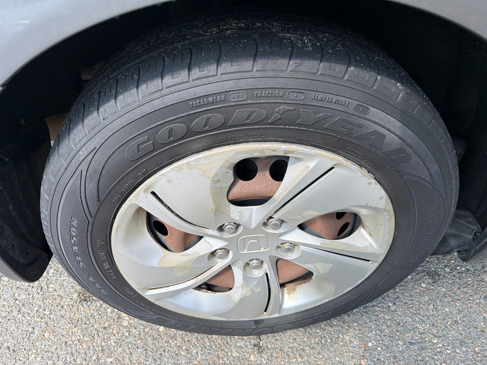 Used 2013 Gray Honda LX image 22