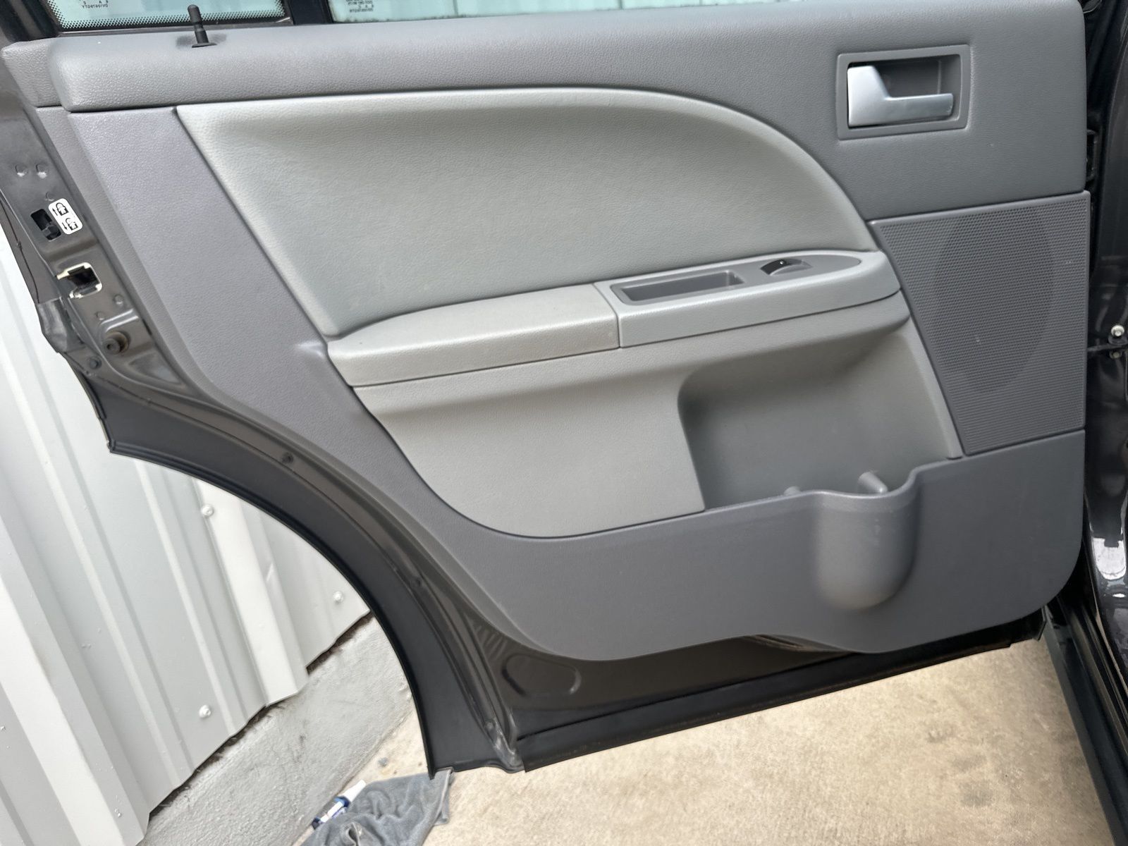 Used Car 2007 Ford Freestyle  Sel For Sale Under $10,000 In Austin, Texas