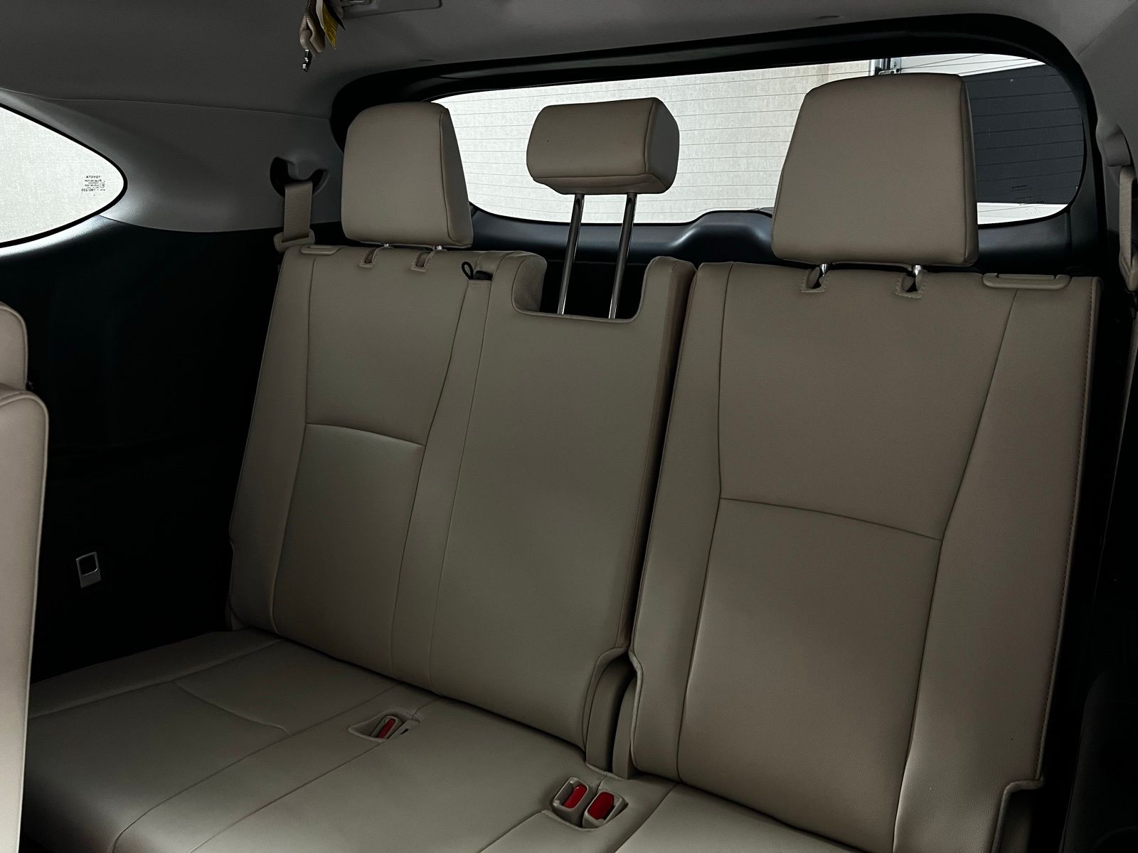 Thumbnail: 2025 Toyota Highlander - 26