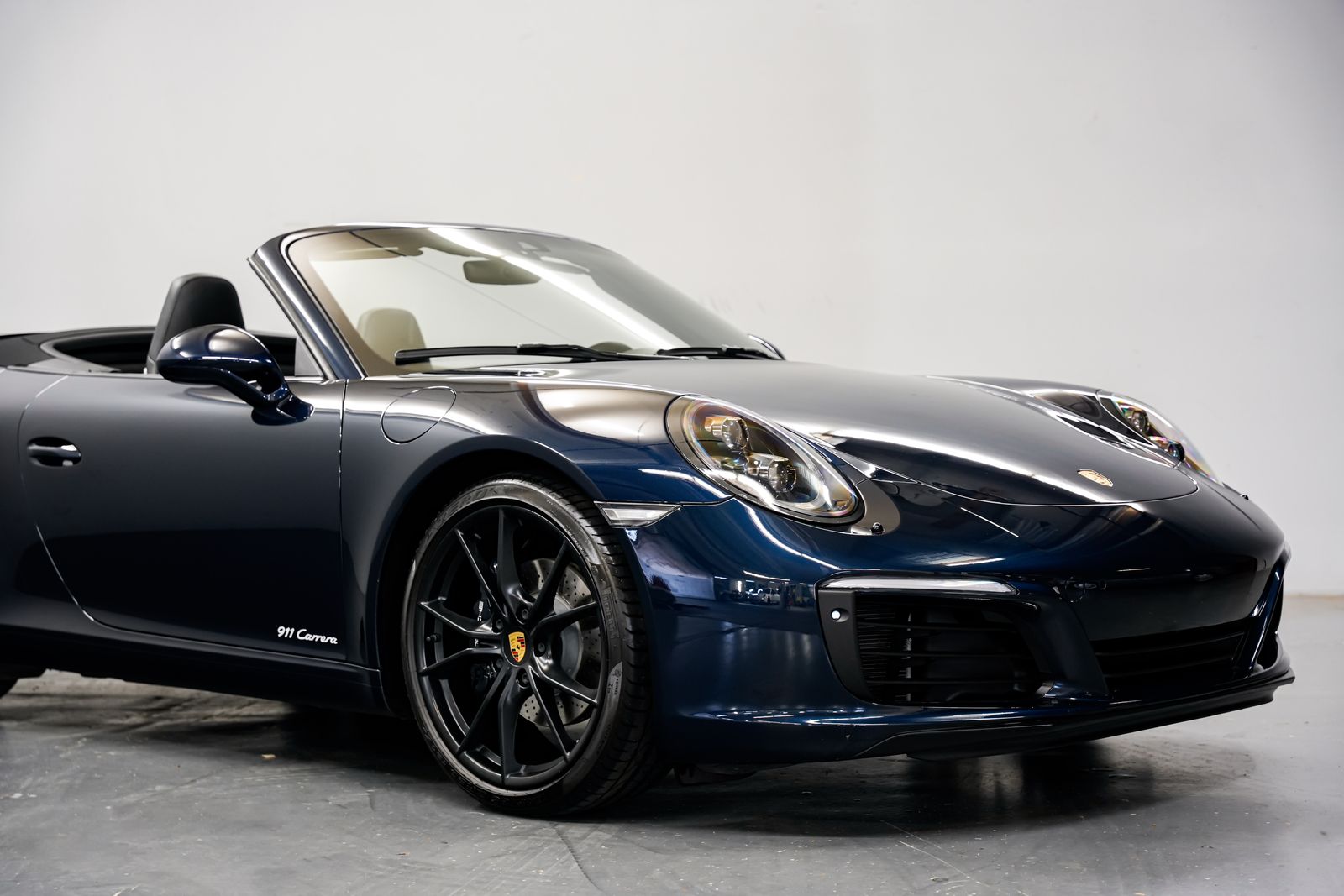 2017 Porsche 911 Carrera — photo 39