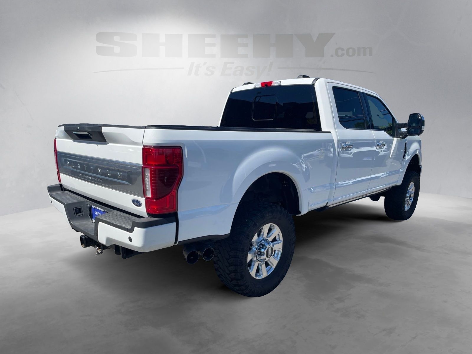 Certified Used 2022 White Metallic Ford Platinum image 12