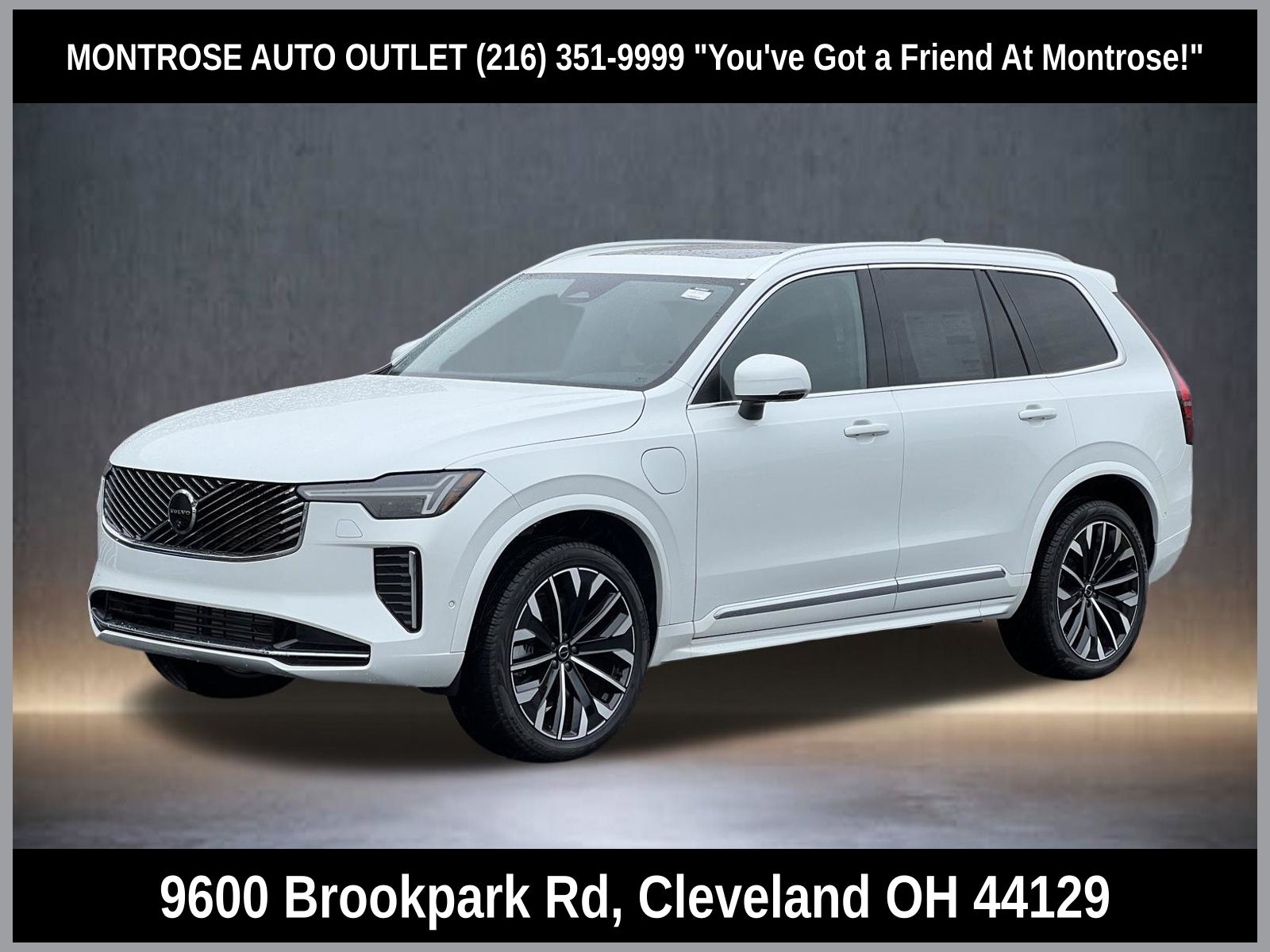 Crystal White Pearl 2026 Volvo XC90 Recharge T8 Ultra 6-Passenger eAWD SUV / Crossover All-Wheel Drive Automatic