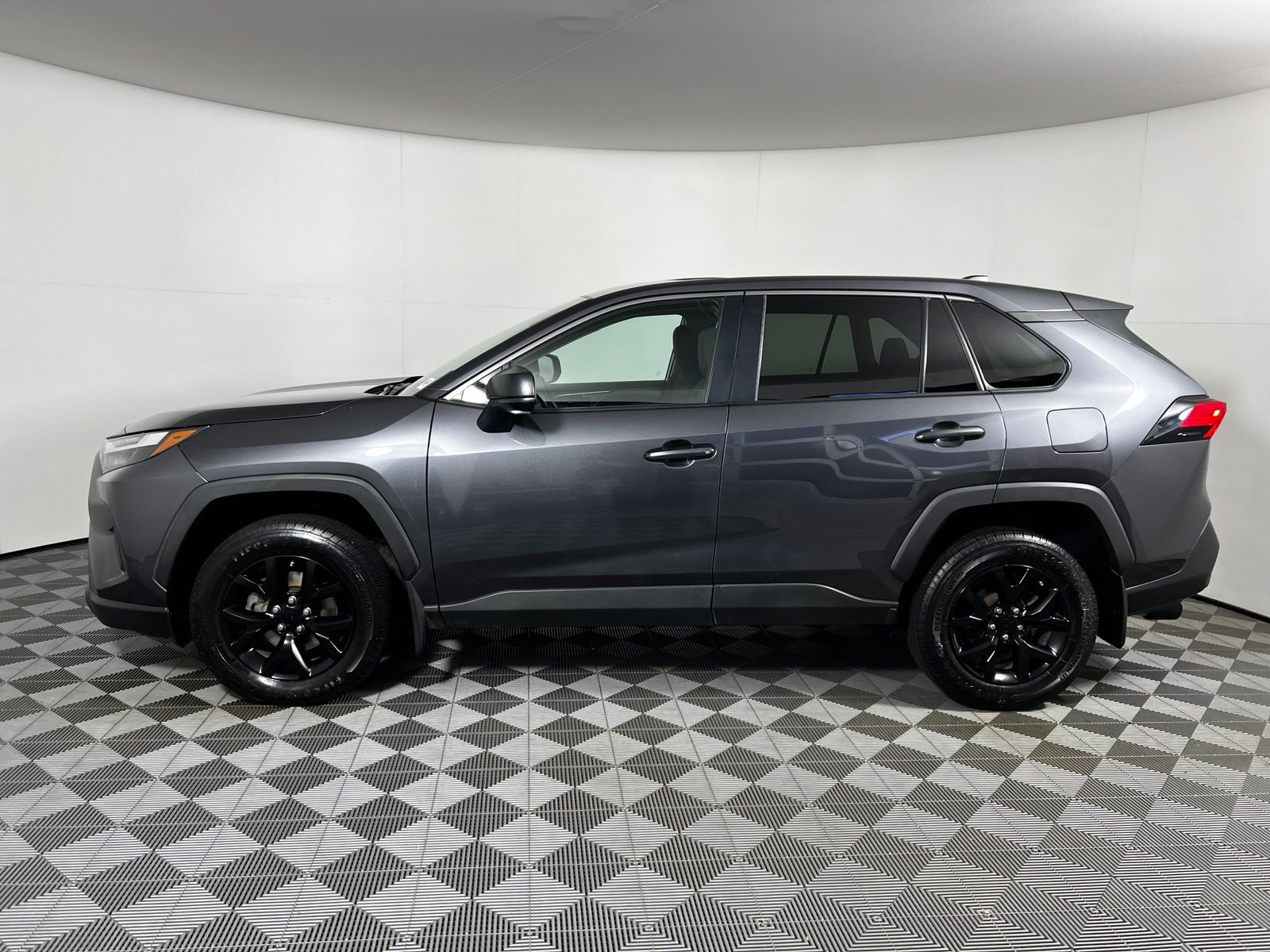 Thumbnail: 2023 Toyota RAV4 - 8