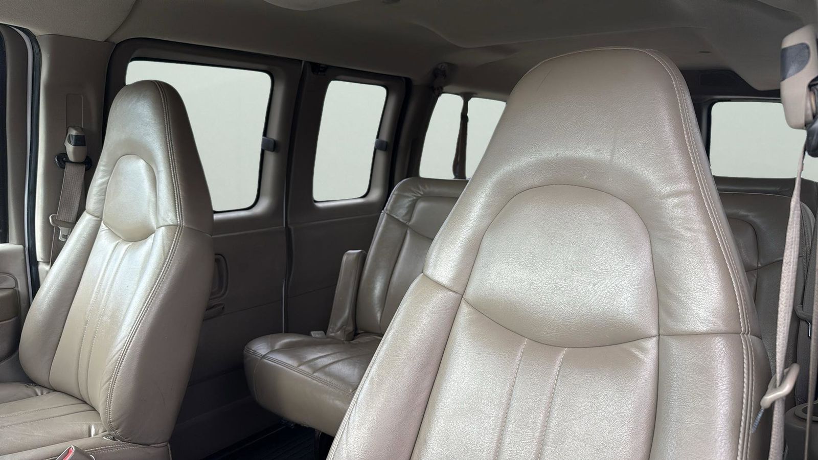 Used Car 2005 Chevrolet Express Van G1500  Base For Sale Under $12,000 In Austin, Texas