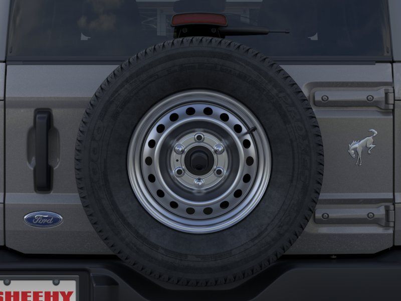 New 2025 Carbonized Gray Metallic Ford Base image 24