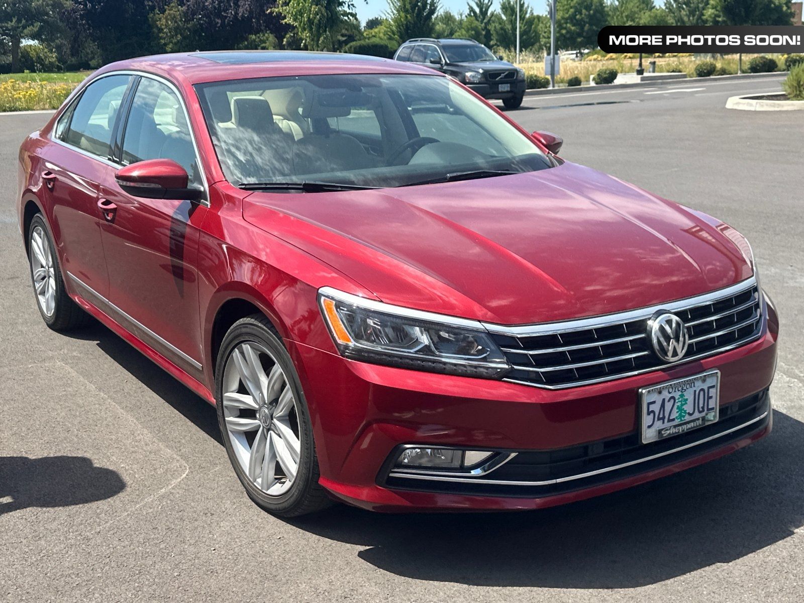 Fortana Red 2017 Volkswagen Passat Sedan Front-Wheel Drive 6-Speed Automatic