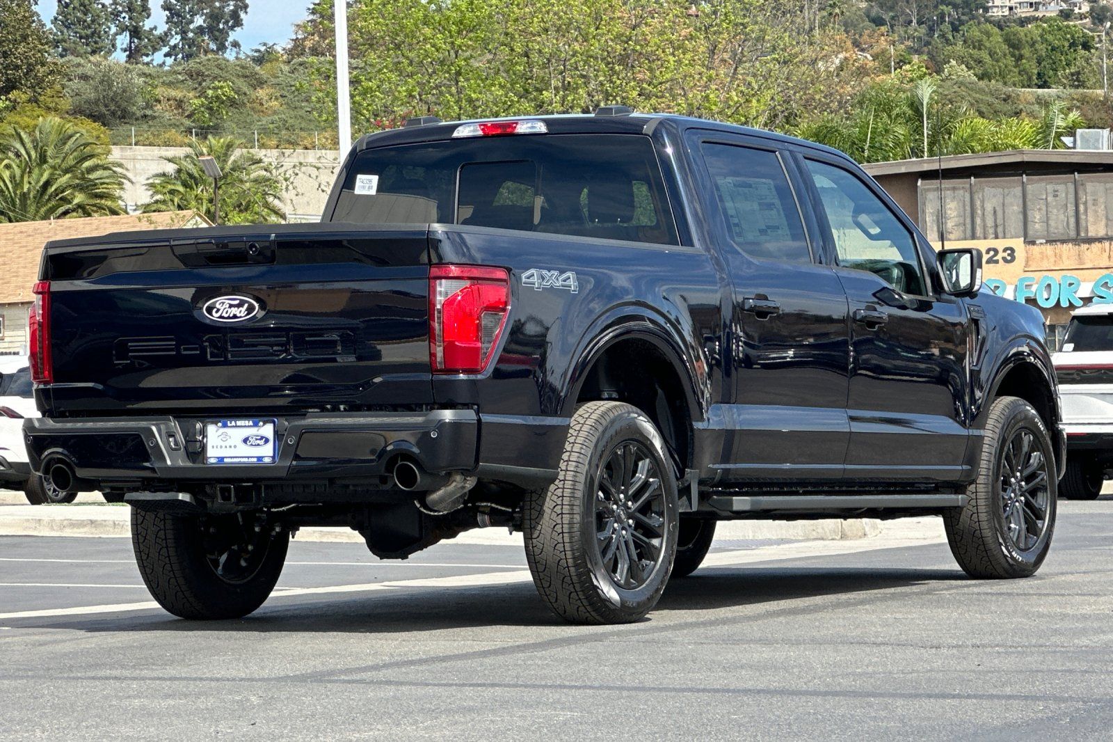 View vehicle photo 3