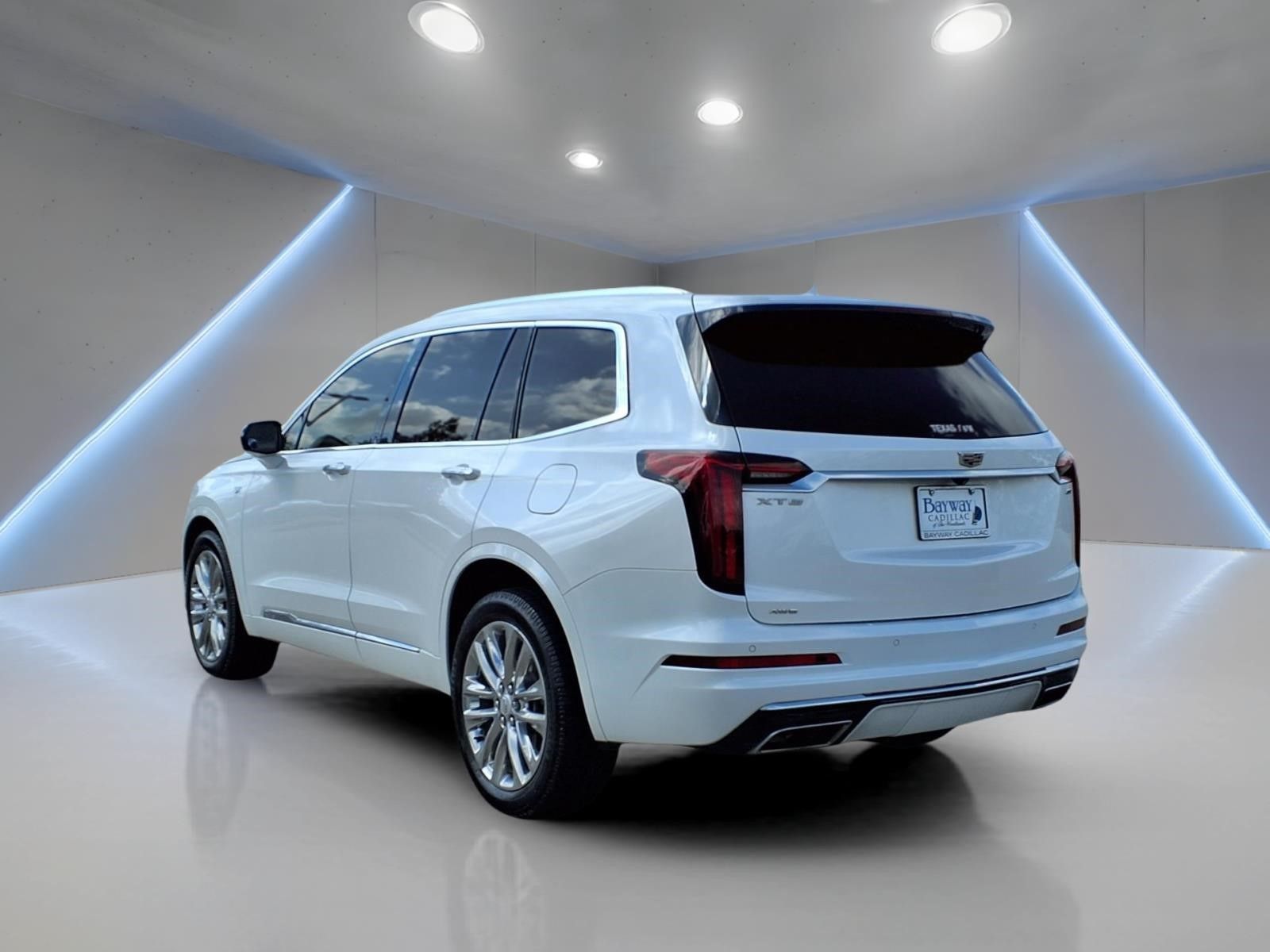 2021 Cadillac XT6 Premium Luxury White at Bayway Cadillac Southwest