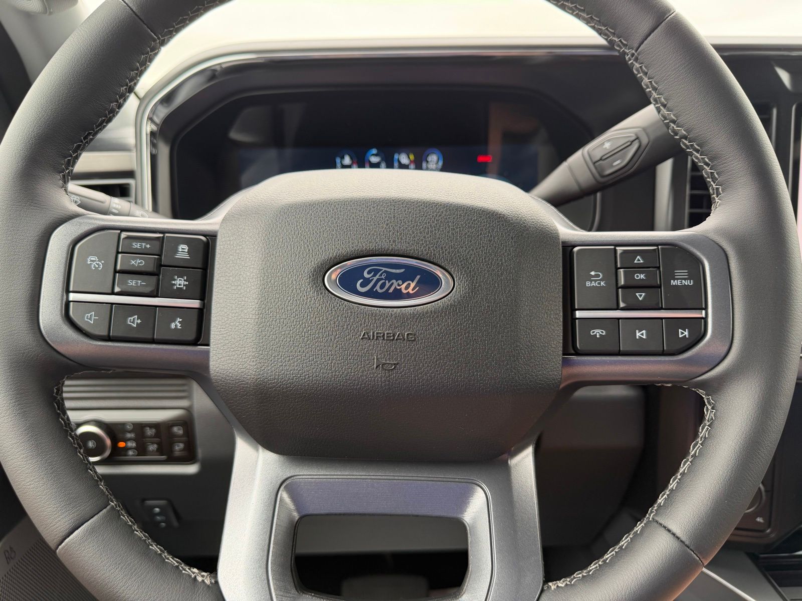 2026 Ford F-250SD image 18