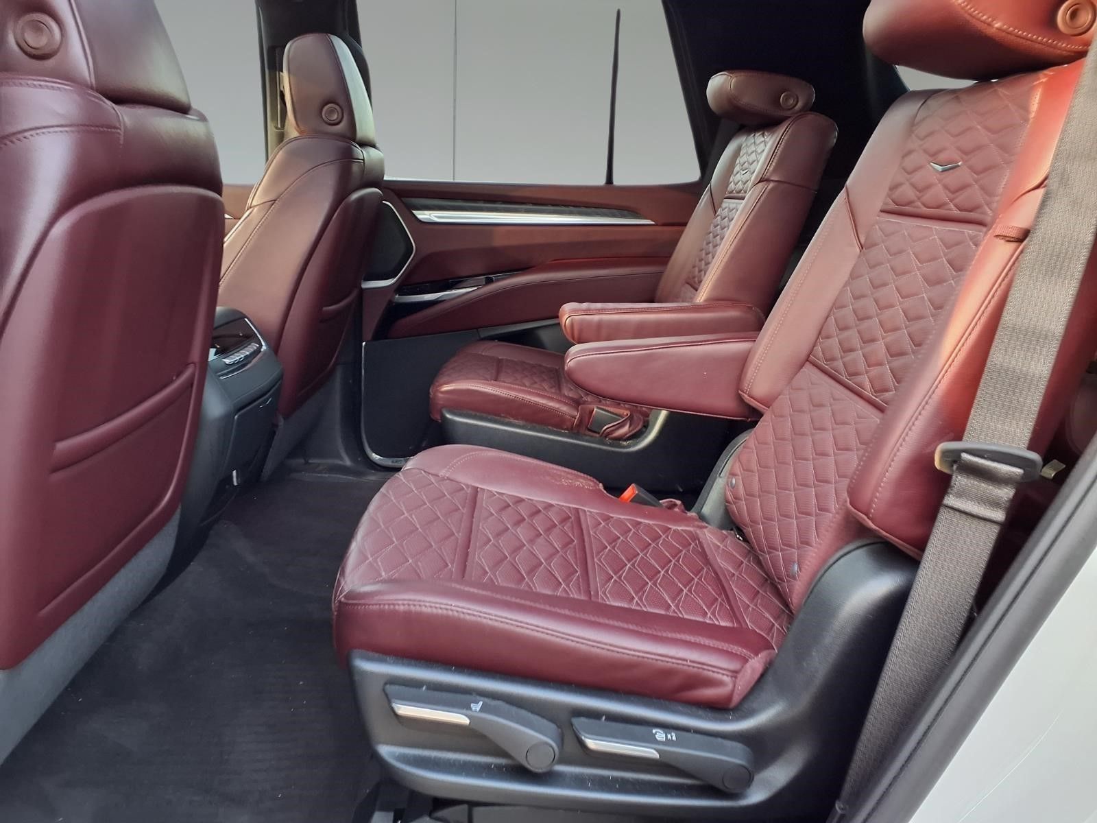 2025 Cadillac Escalade Premium Luxury White at Central Houston Nissan