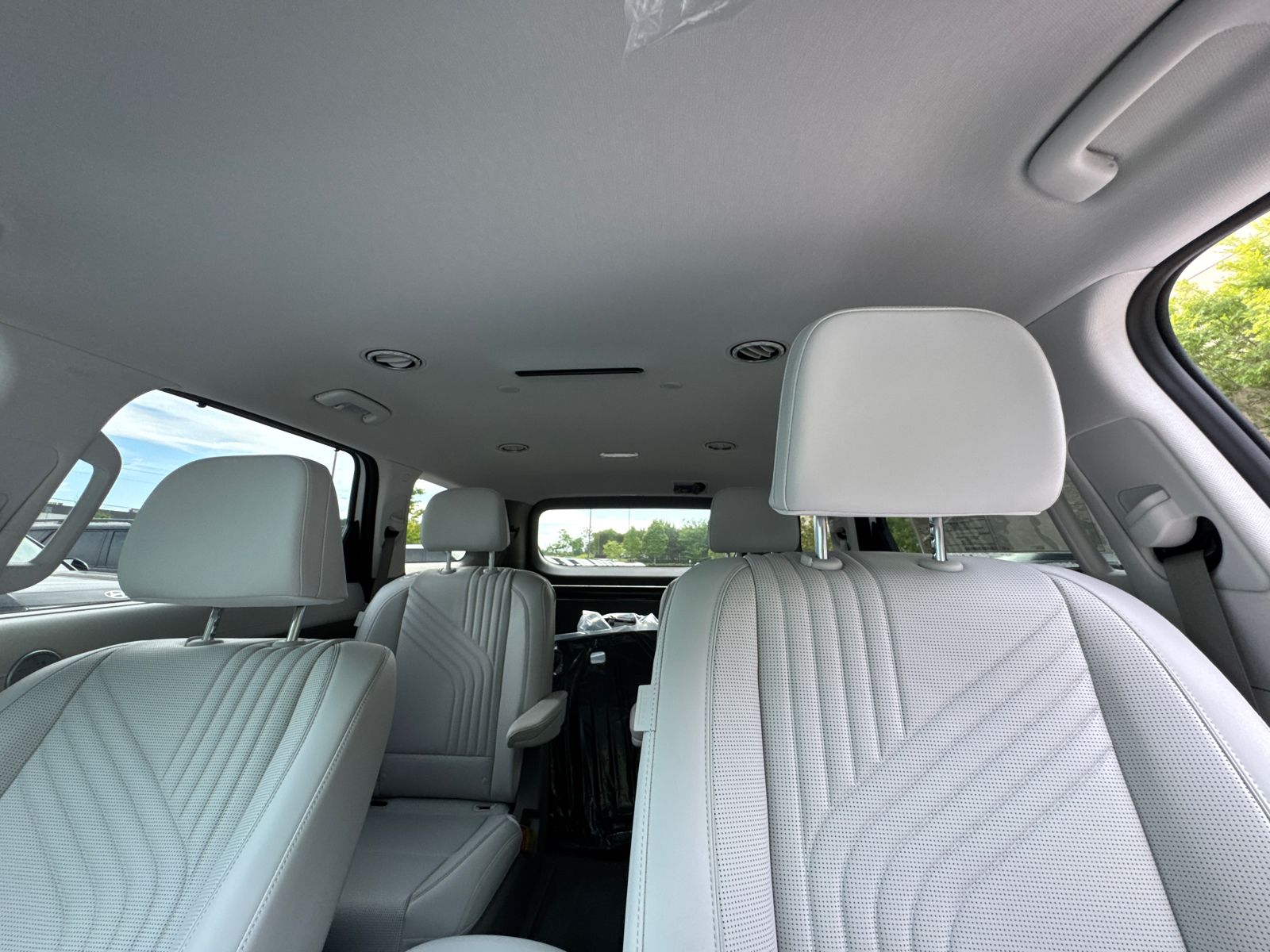 New 2026 White Hyundai Blue SEL image 34
