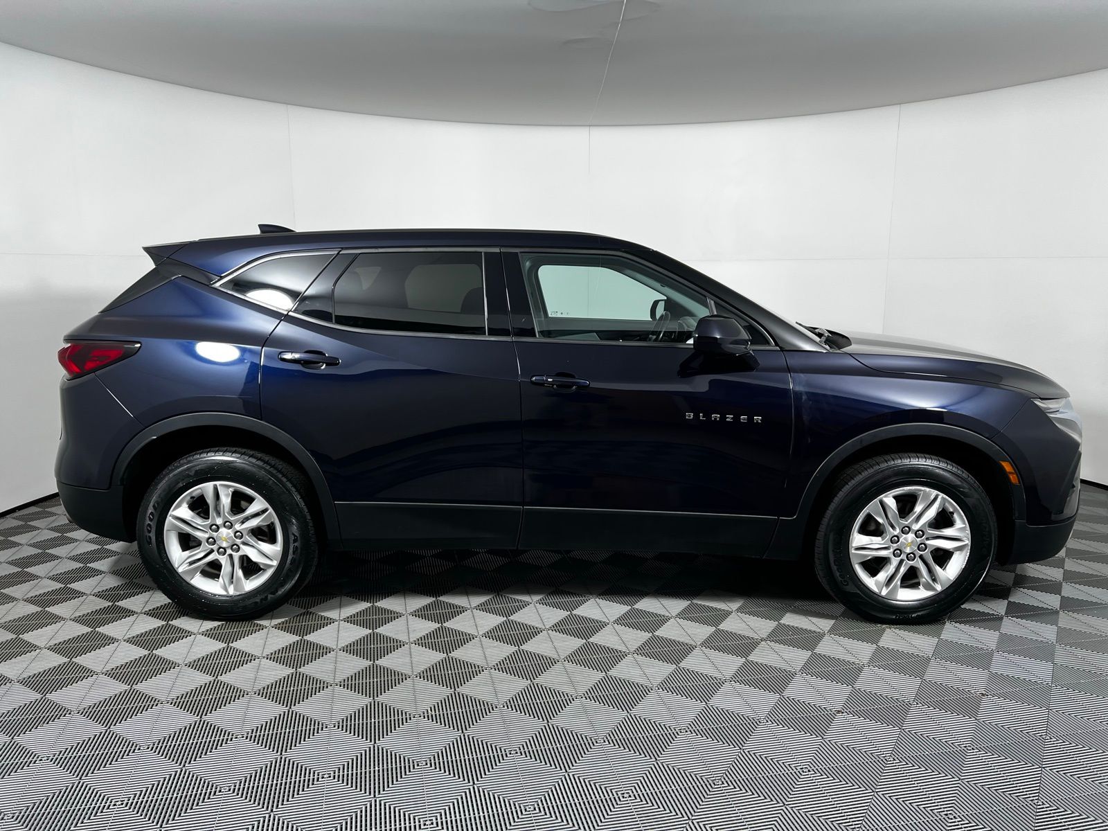 Thumbnail: 2020 Chevrolet Blazer - 4