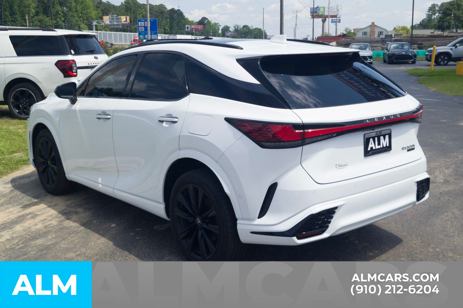 Used 2023 Ultra White Lexus 500h F SPORT Performance image 12