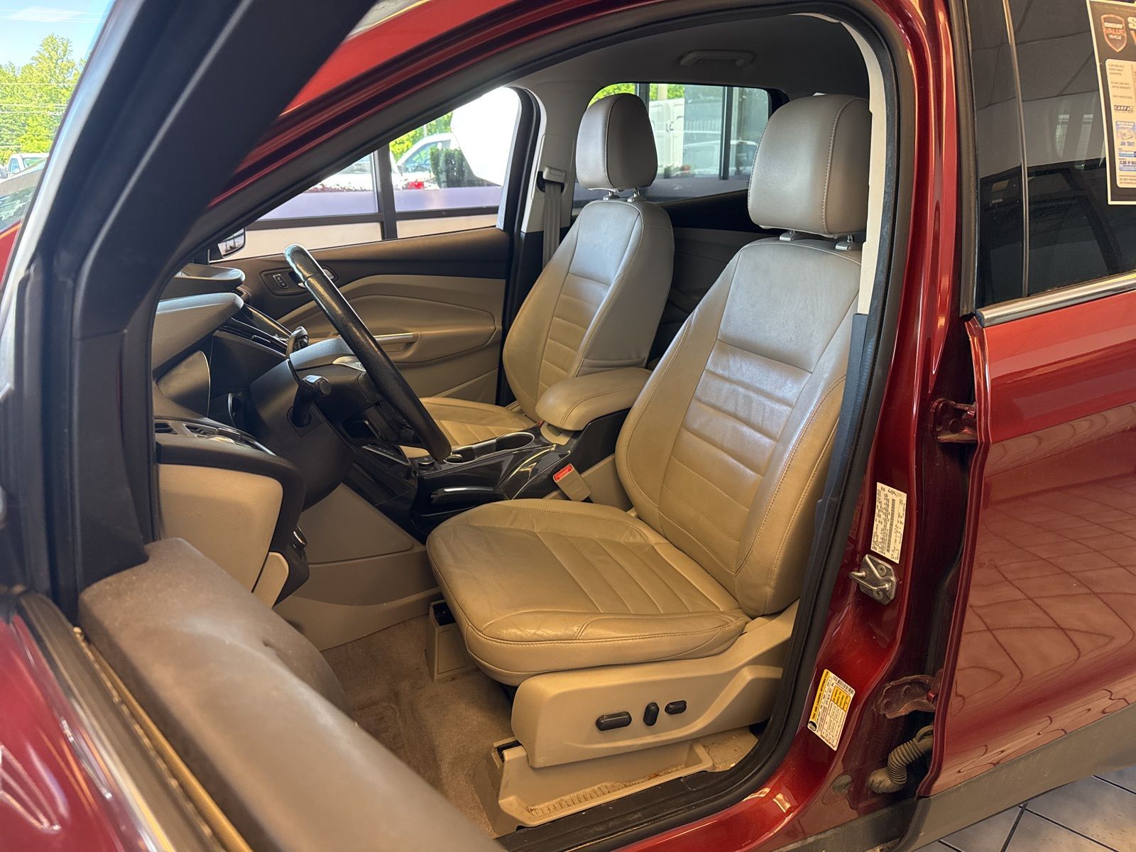 Used 2014 Sunset Ford Titanium image 25