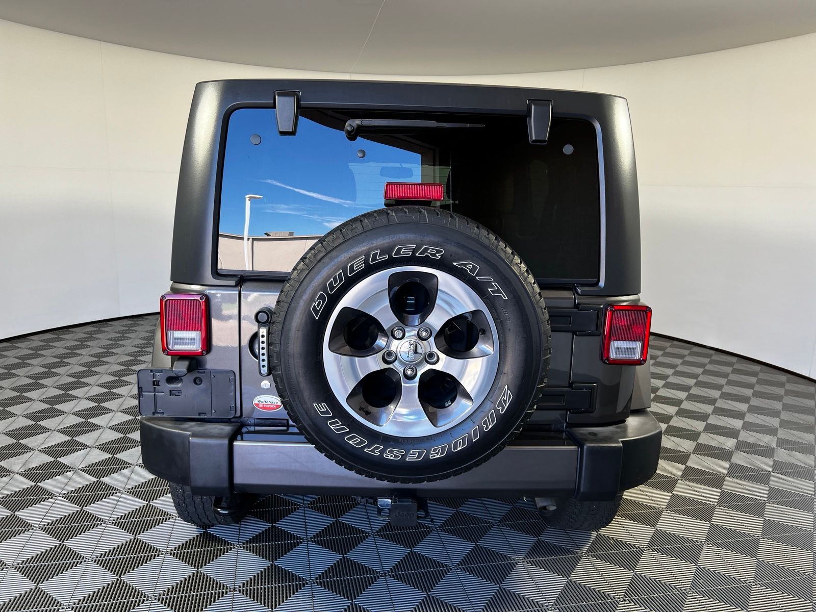 Thumbnail: 2016 Jeep Wrangler - 6