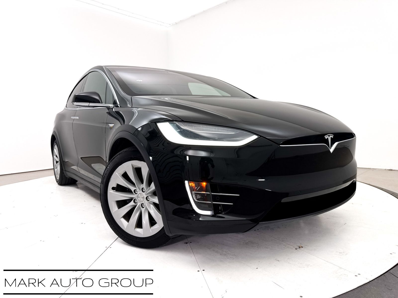 2019 Tesla Model X Long Range