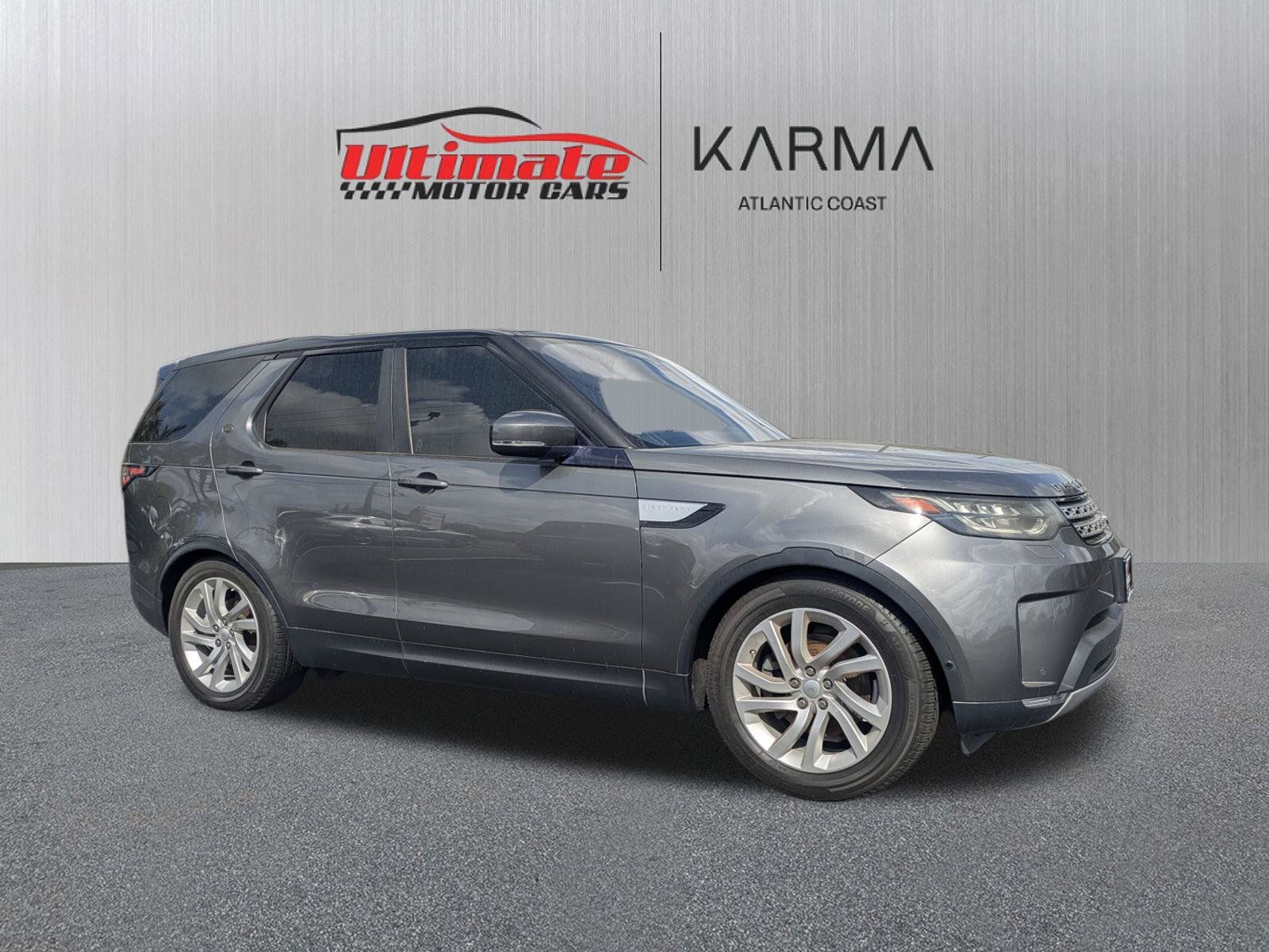 Gray 2019 Land Rover Discovery V6 HSE Luxury AWD SUV / Crossover All-Wheel Drive 8-Speed Automatic