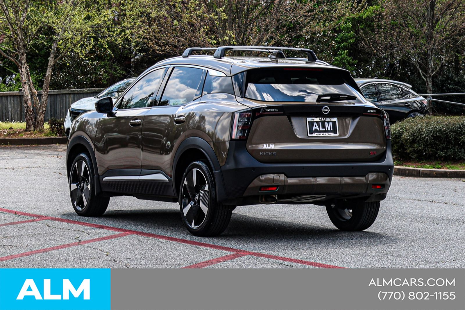 Used 2025 Brown Nissan SR image 9
