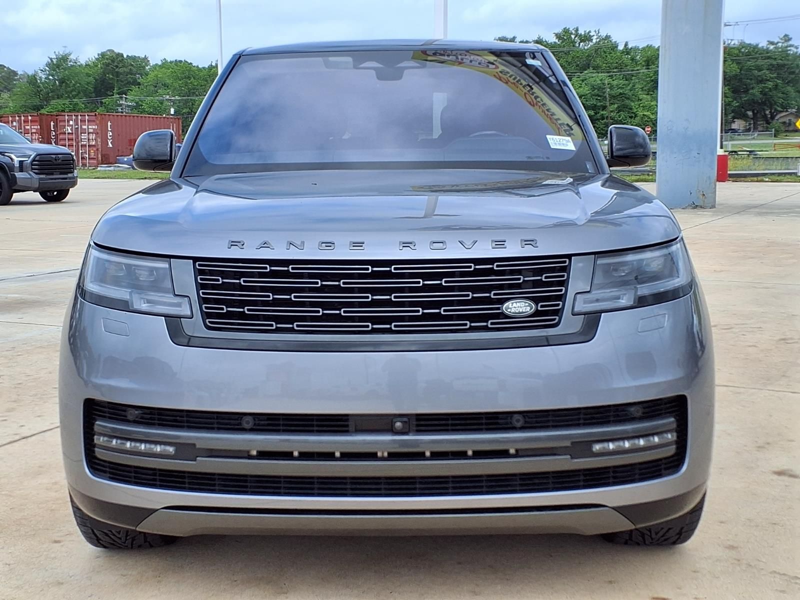 2023 Land Rover Range Rover SE - 3
