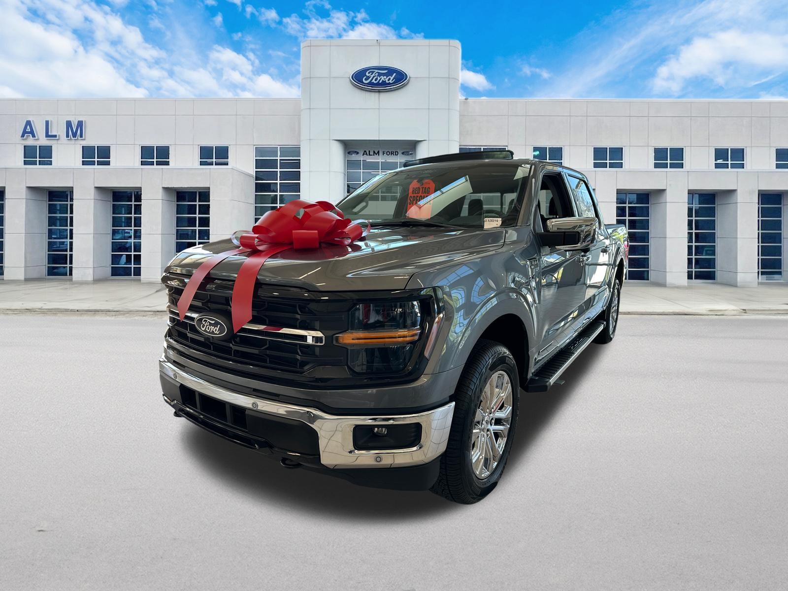 2025 Ford F-150 XLT - Photo 1