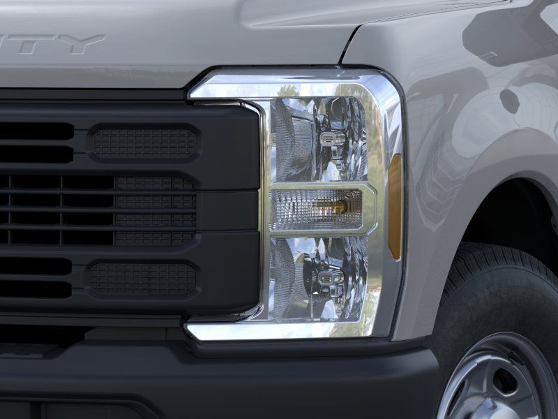 Used 2026 Avalanche Ford XL image 18