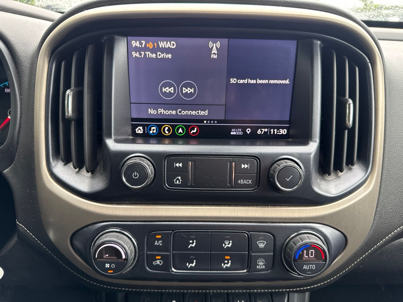 Used 2020 Onyx Black GMC Denali image 5