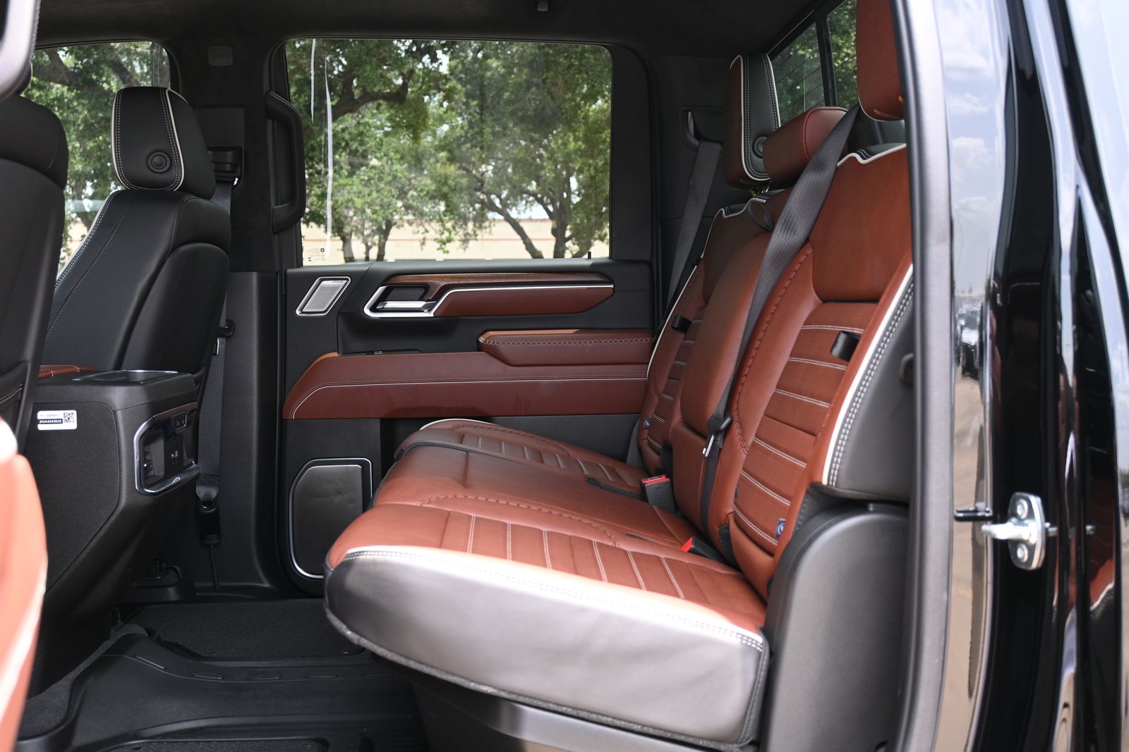 2025 GMC Sierra 2500HD Denali Ultimate Black at South Houston Nissan