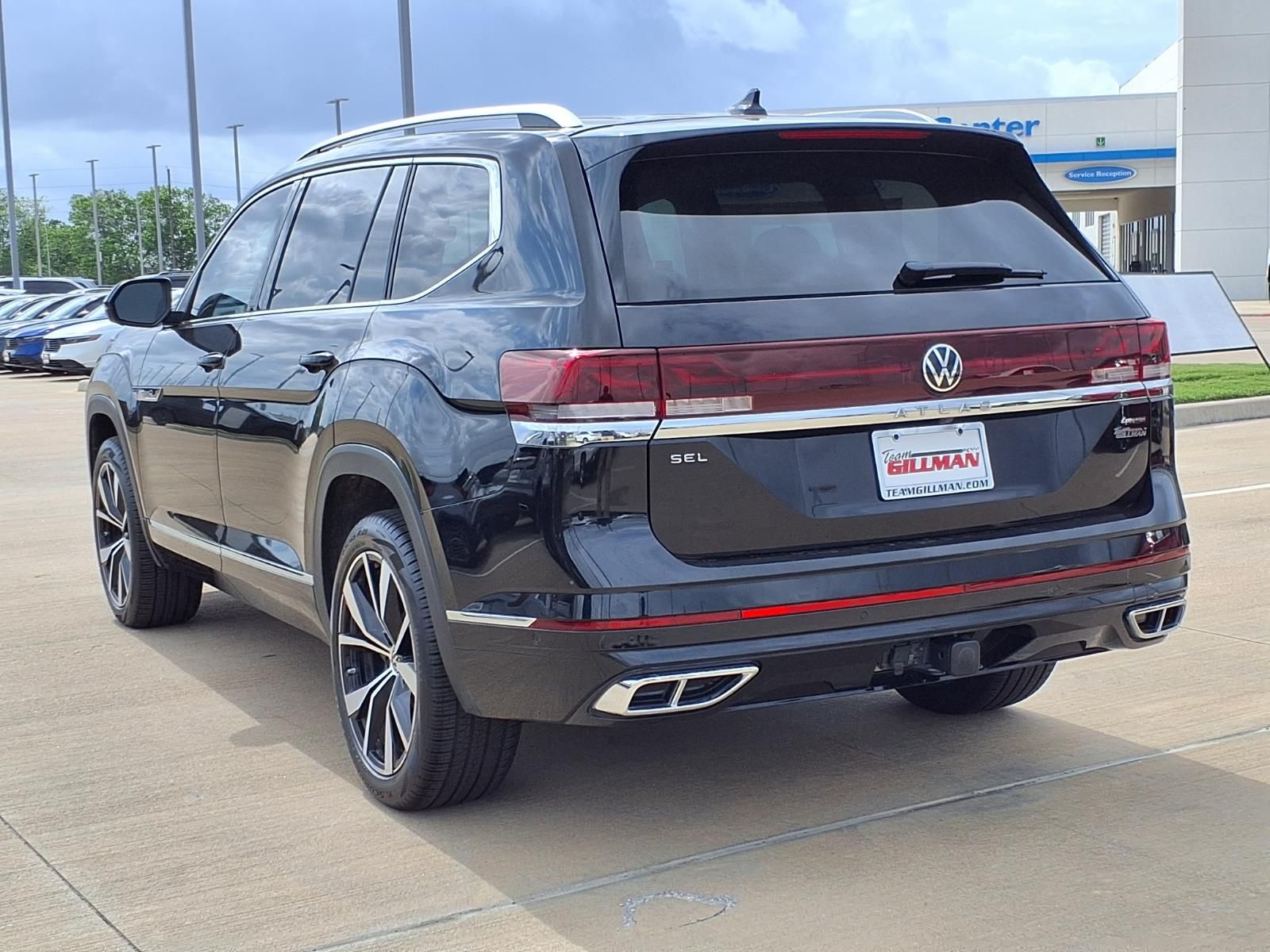 View vehicle photo 2