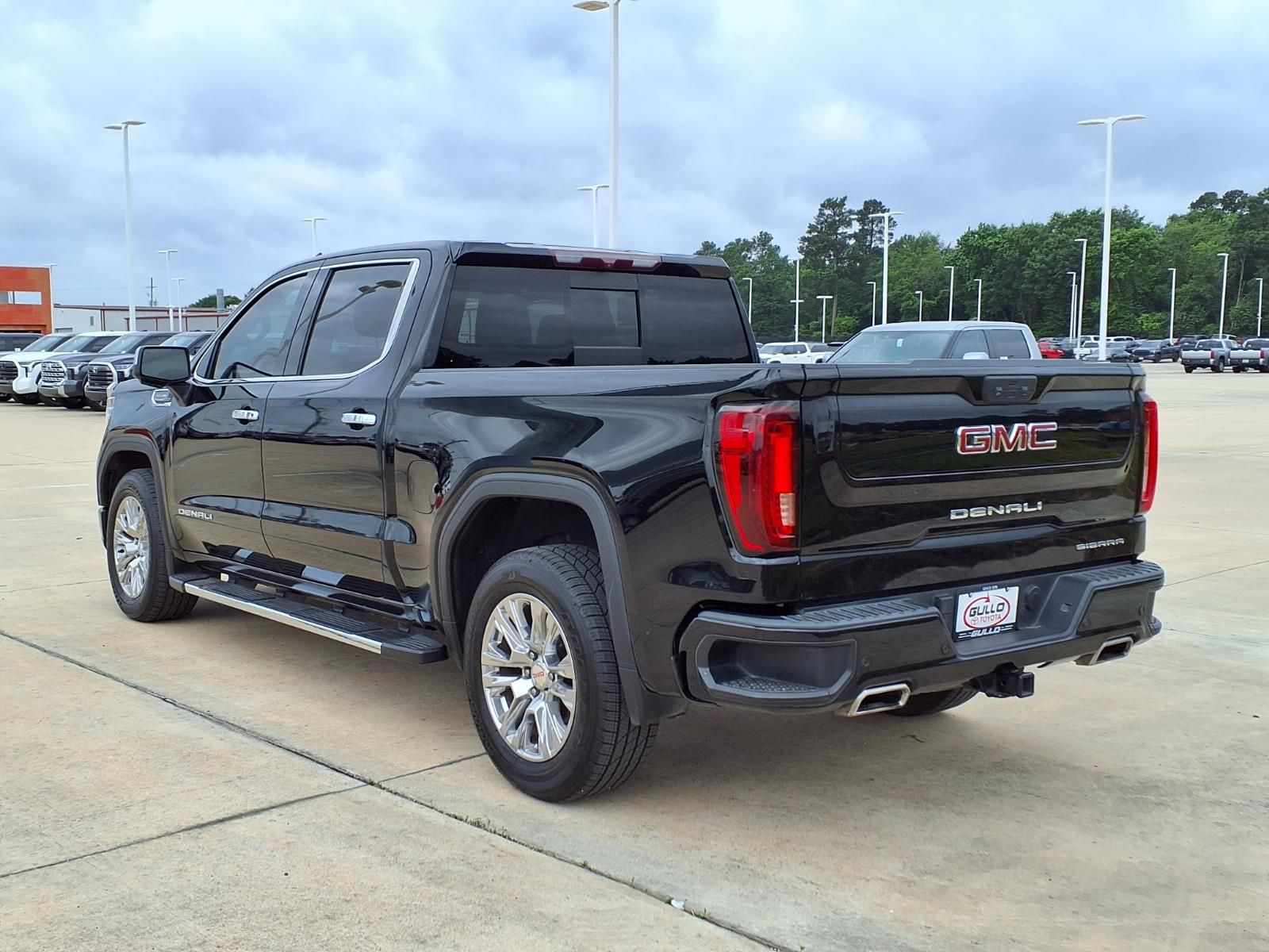 2022 GMC Sierra 1500 Denali - 1