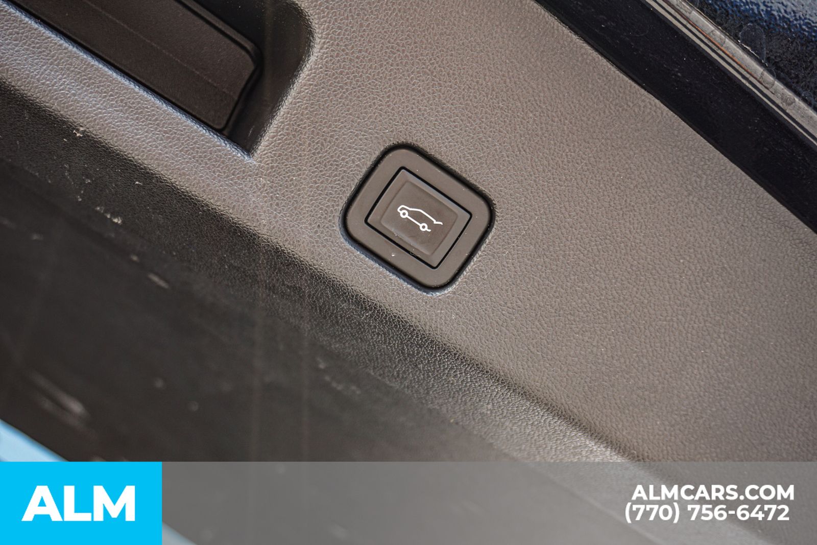 Used 2025 Black Chevrolet LT image 28