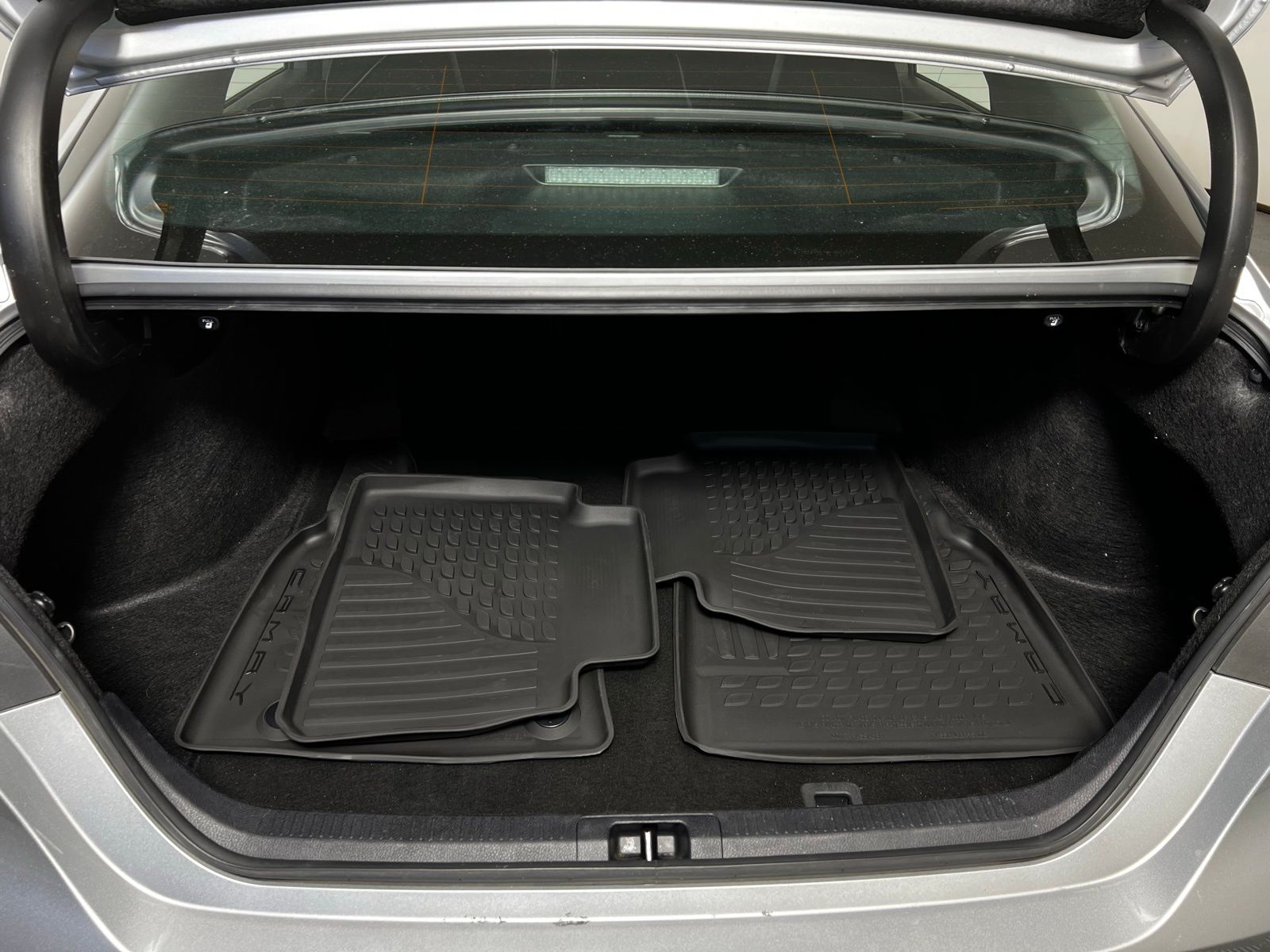 Thumbnail: 2023 Toyota Camry - 25