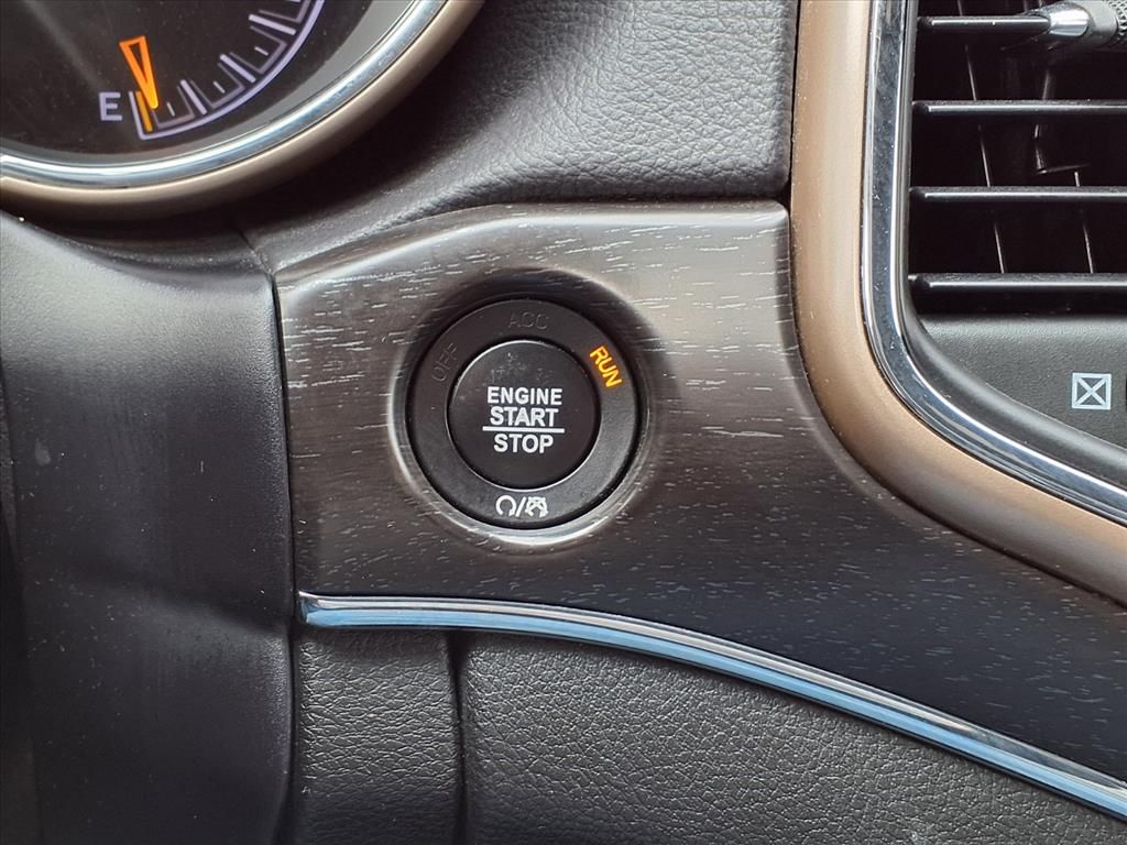 2017 Jeep Grand Cherokee Limited Silver at Shottenkirk Kia Fort Bend