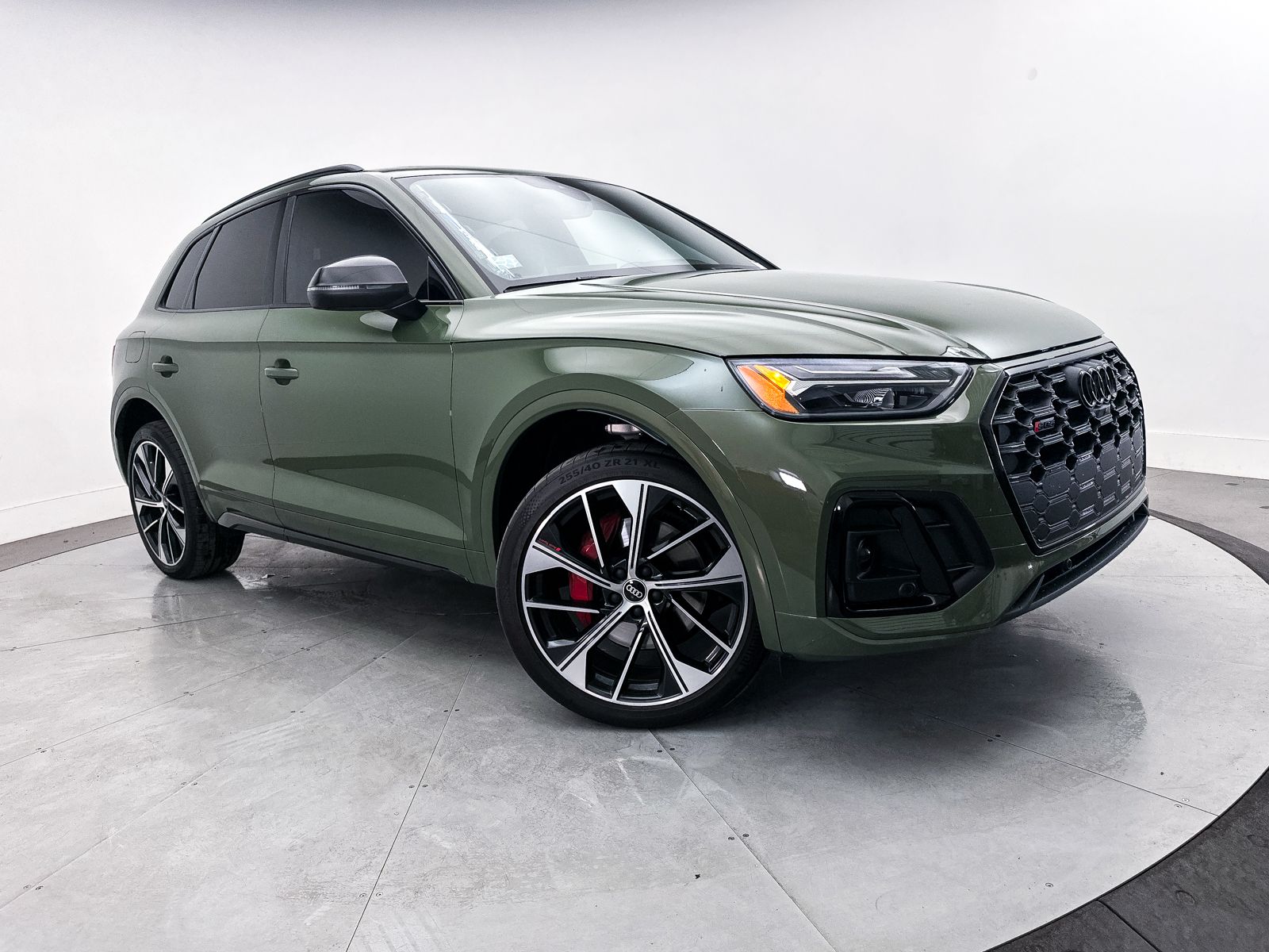 2022 Audi SQ5 Premium Plus