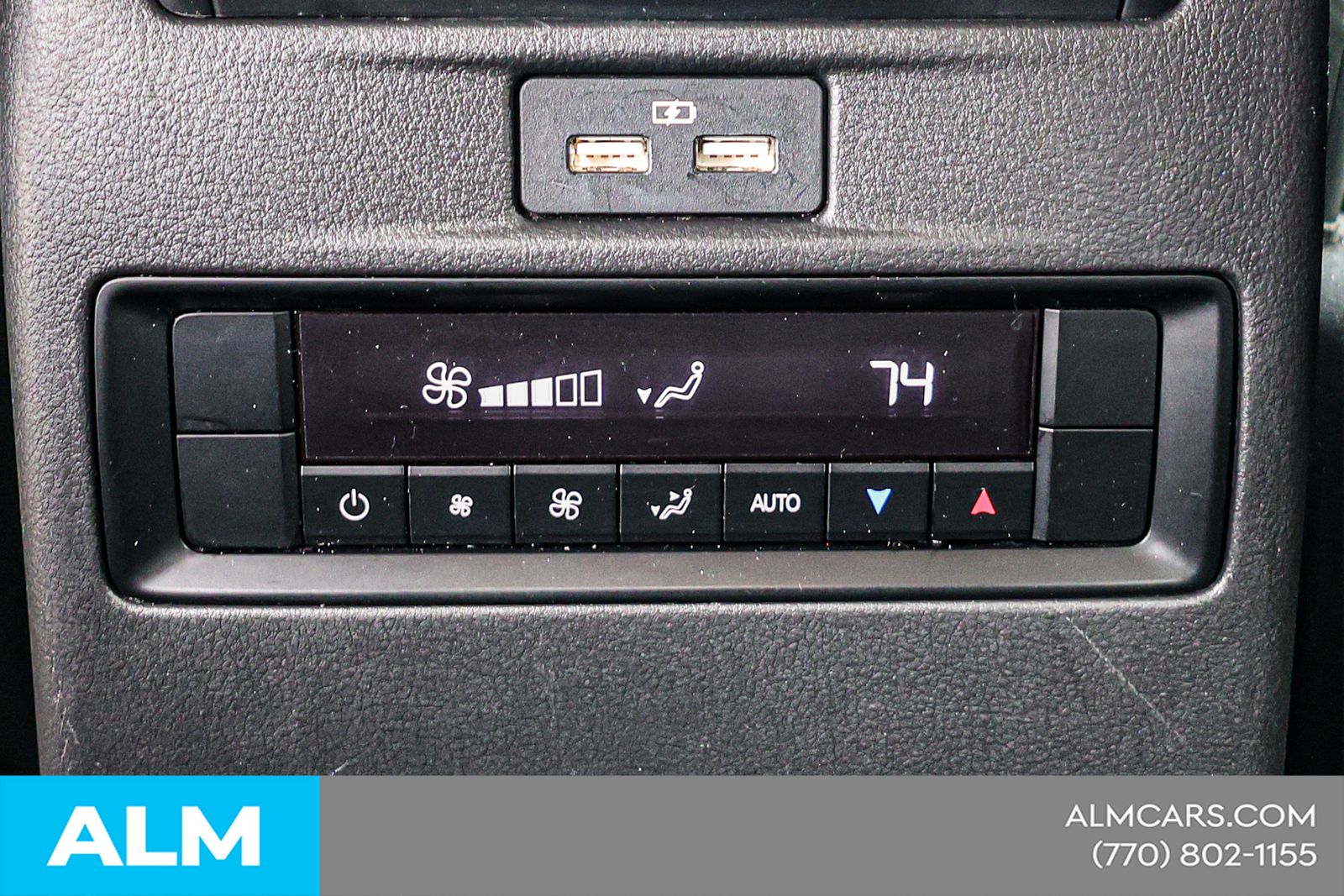 Used 2025 White Mazda 3.3 Turbo Select image 44