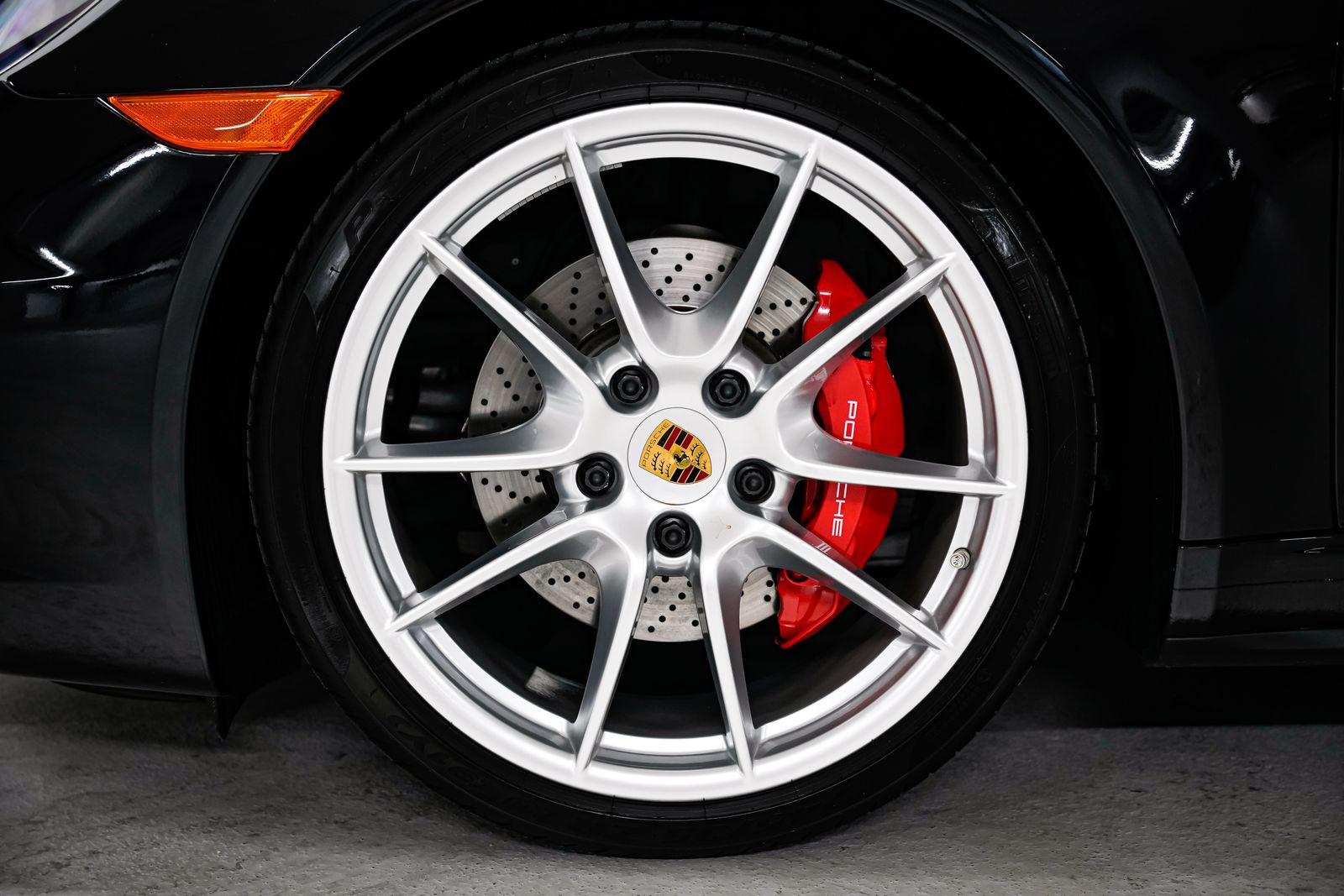 2015 Porsche 911 Carrera 4S — photo 45