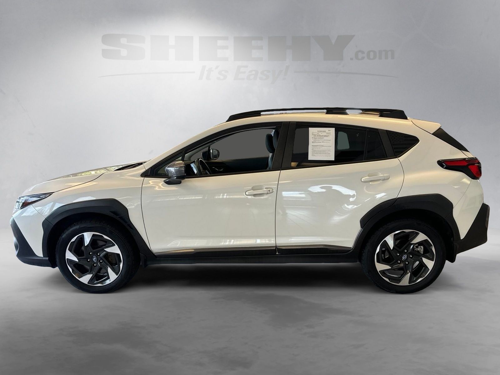 Used 2024 Crystal White Pearl Subaru Limited image 16