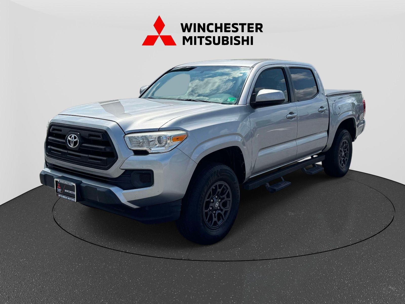 View vehicle photo 5