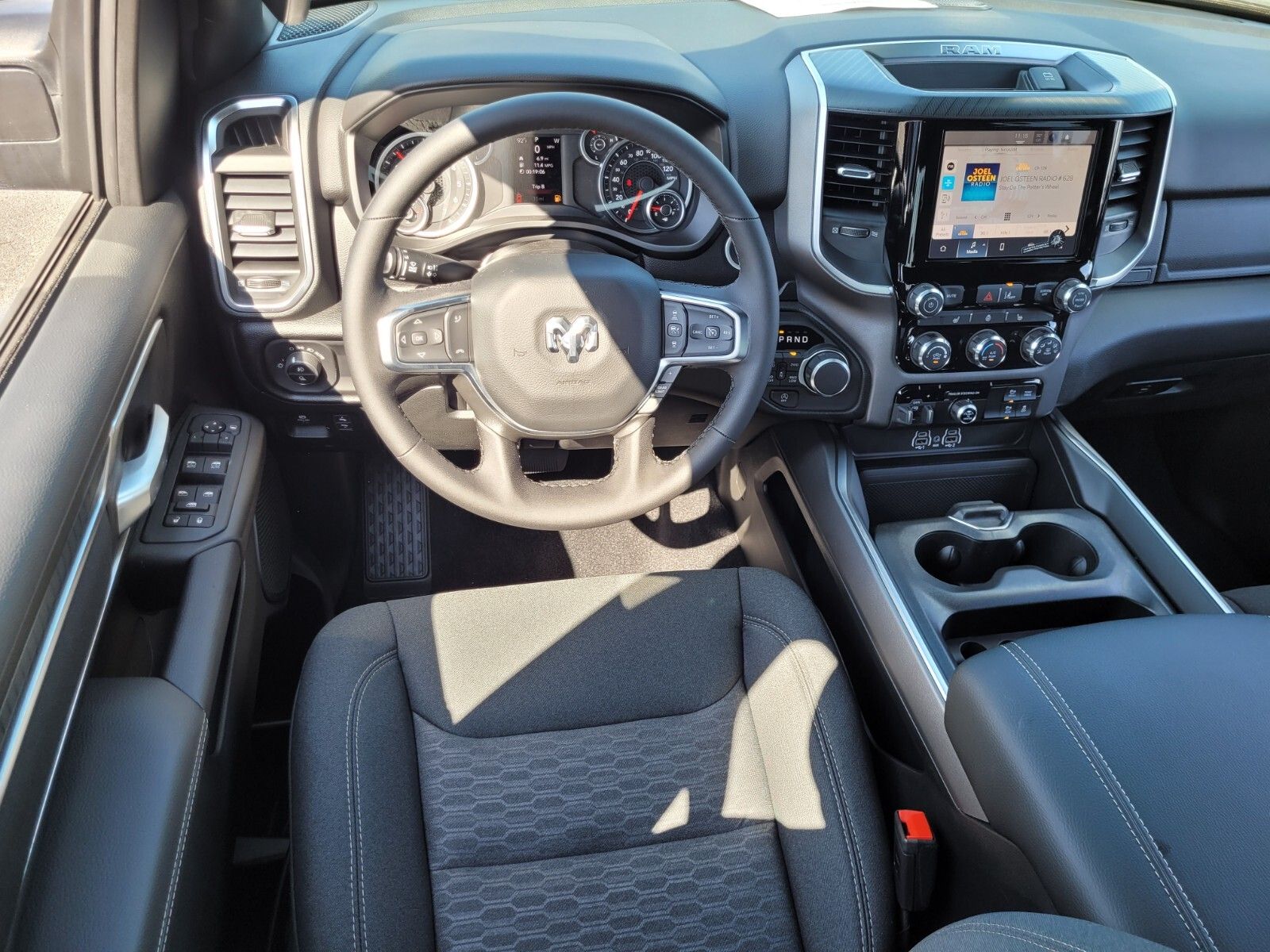 2026 Ram 1500 Big Horn Lone Star photo 4