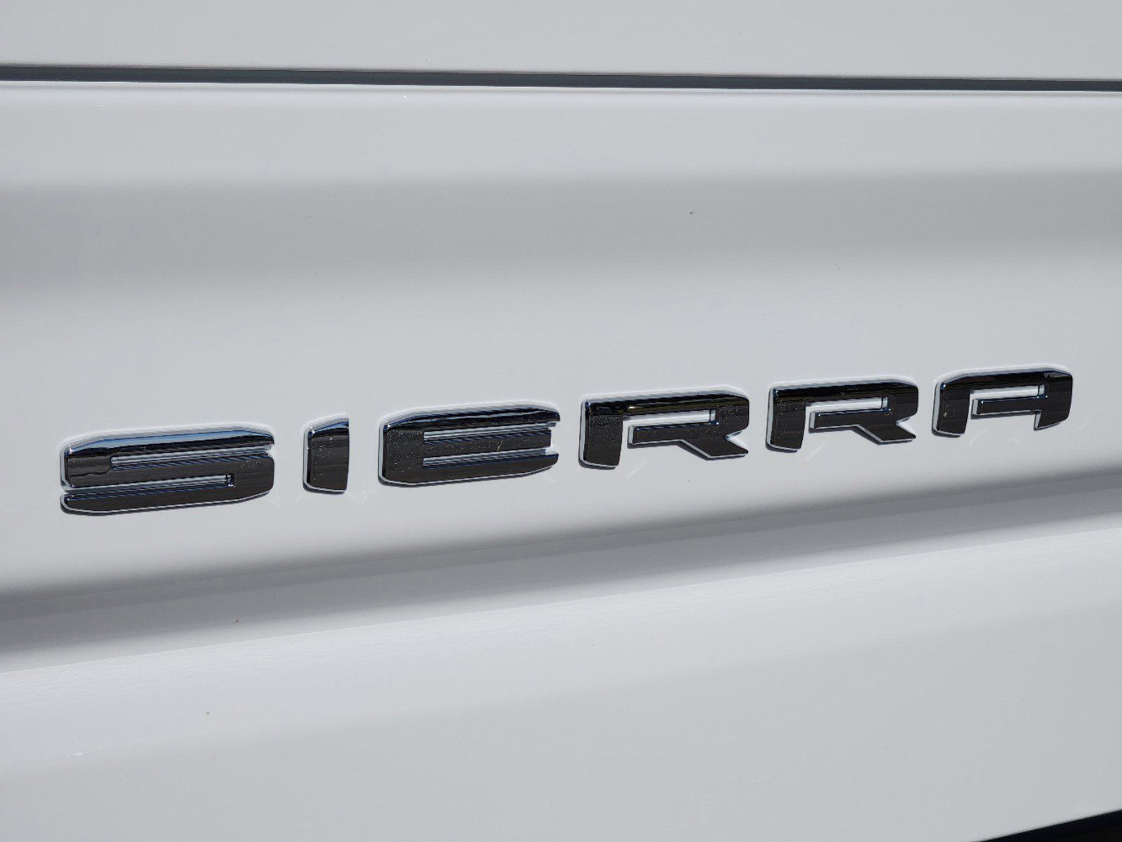 2025 GMC Sierra 1500 SLT 10