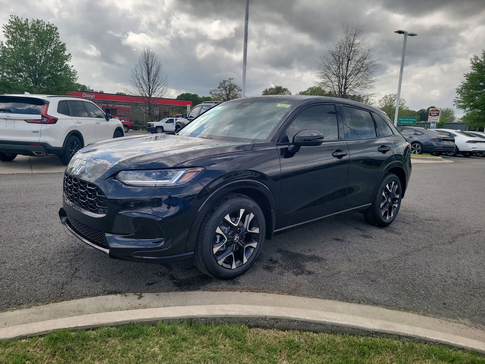 View vehicle photo 7