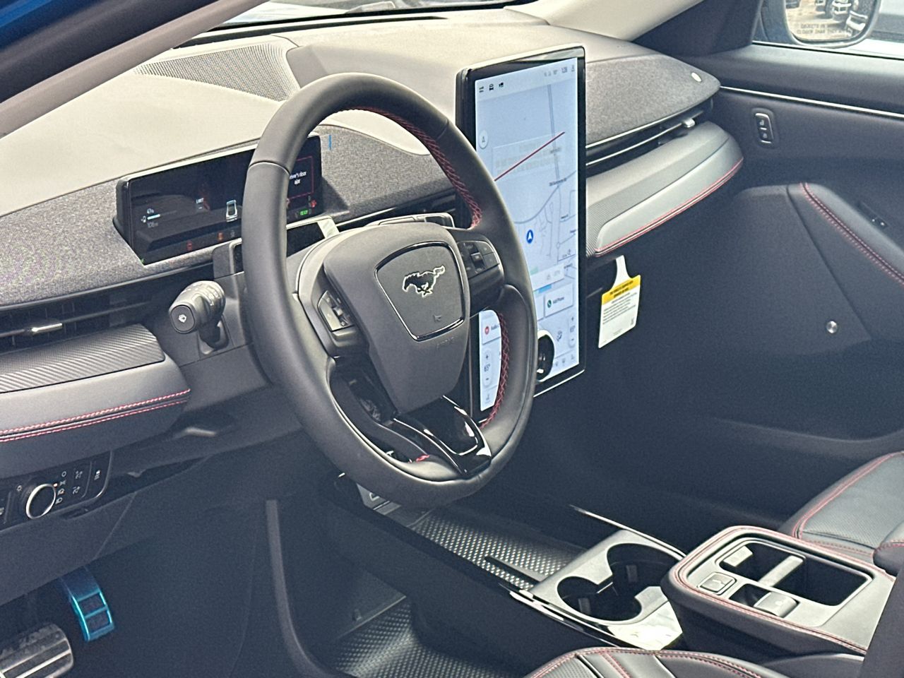 2025 Ford Mustang Mach-E Premium - Photo 15