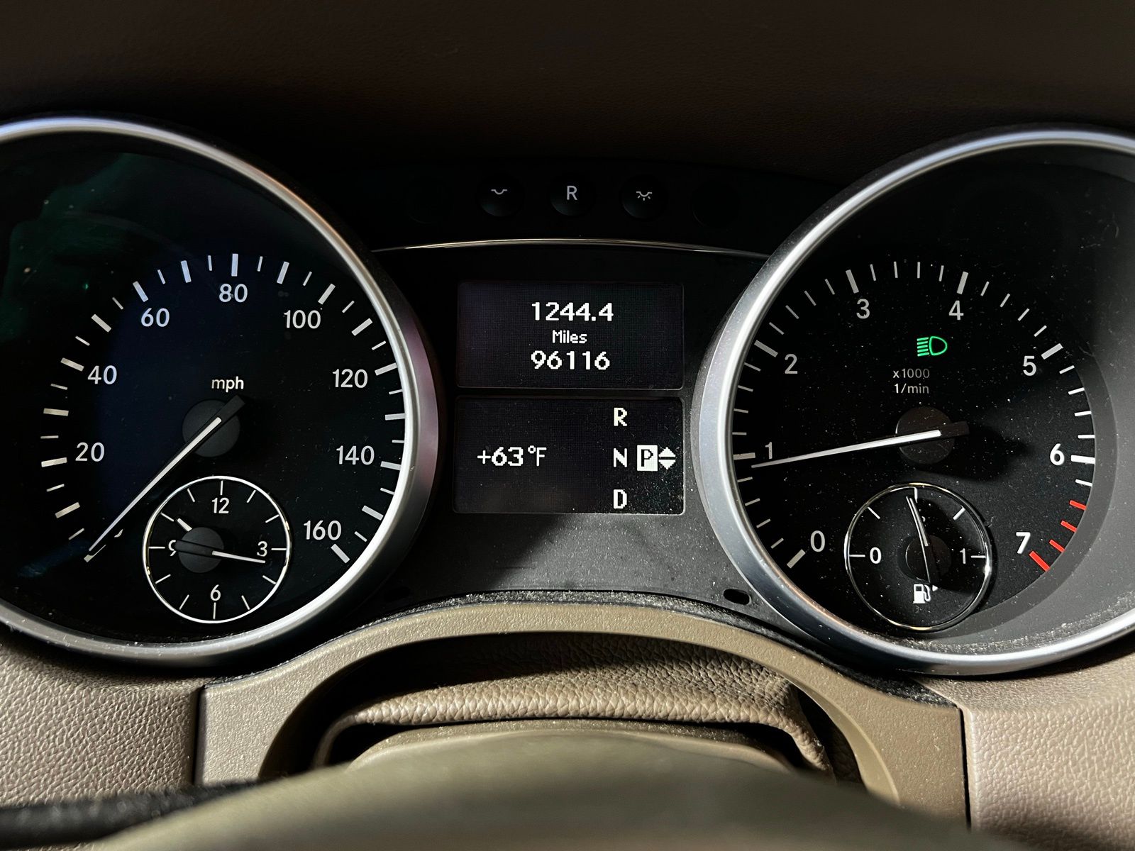 Thumbnail: 2011 Mercedes-Benz M-Class - 9