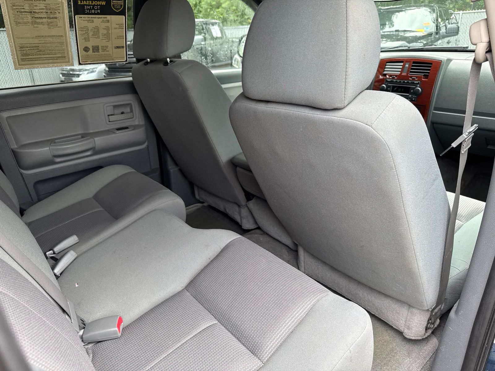 Used 2005 Blue Dodge SLT image 7