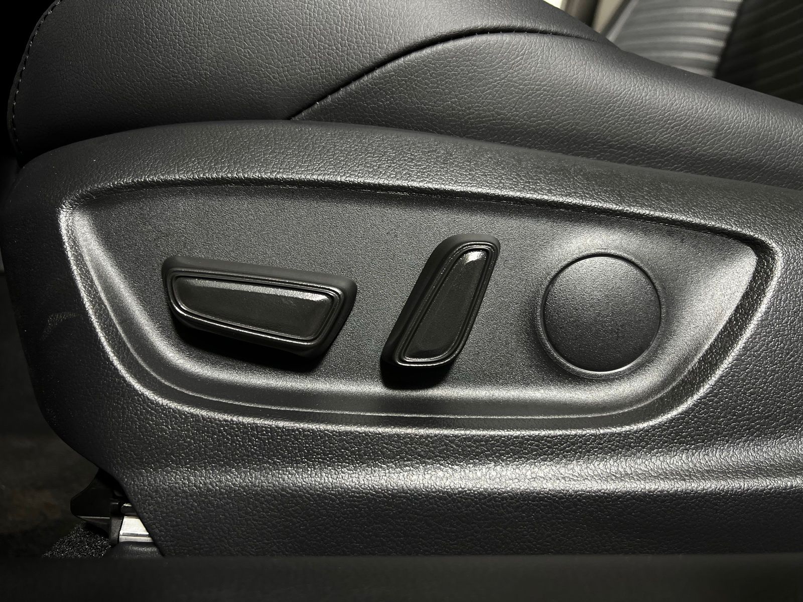 Thumbnail: 2026 Toyota Corolla - 11