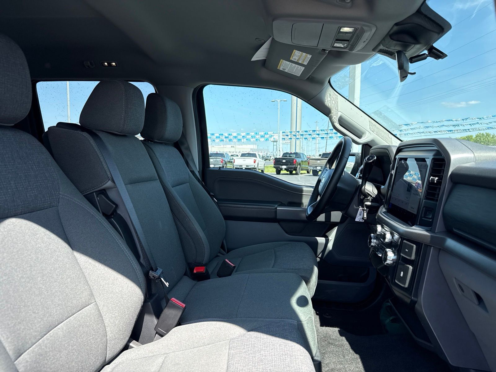 2025 Ford F-150 image 15